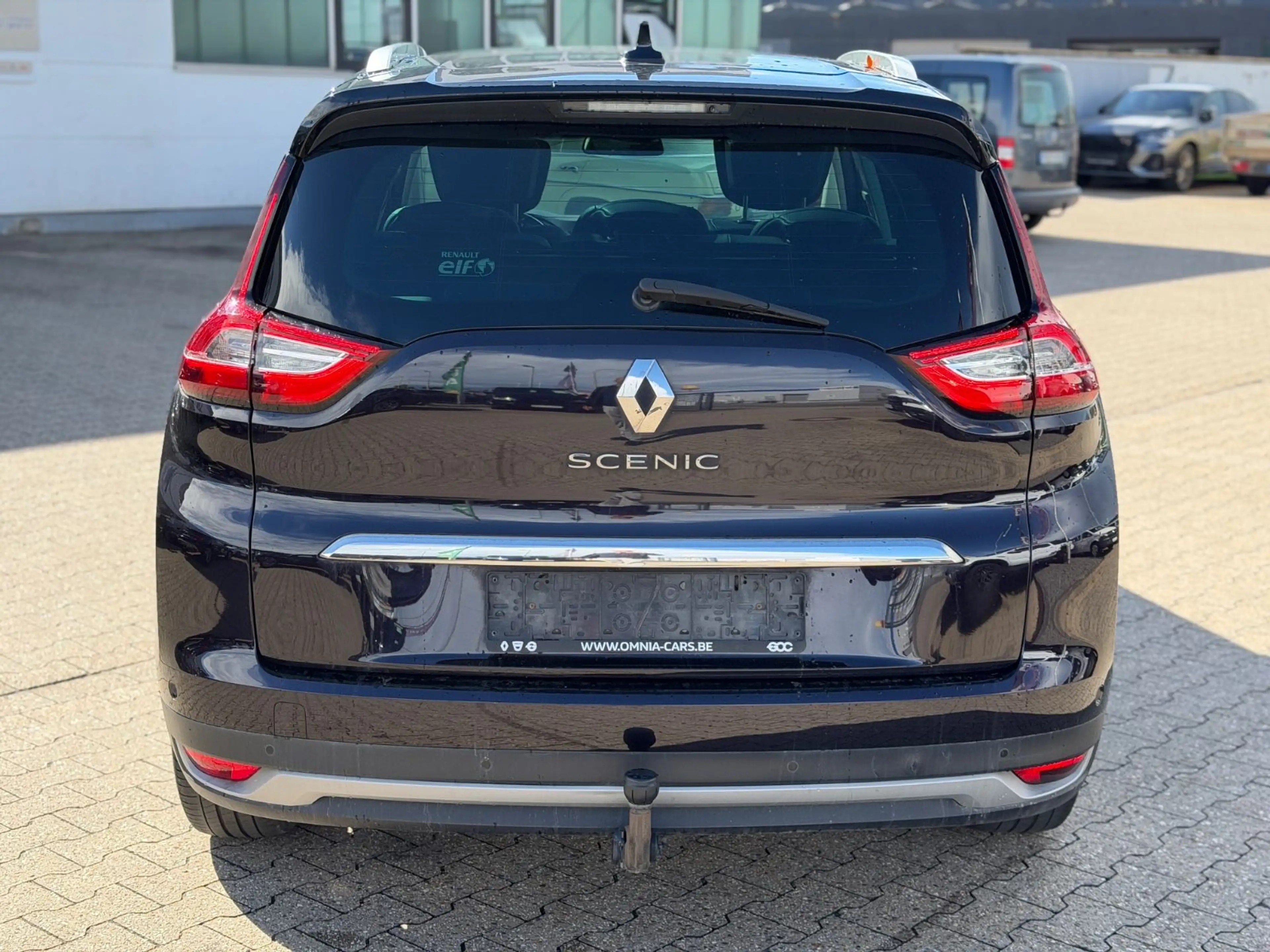 Renault Scenic IV Initiale Autom., 7 Sitzer, Pano, LED — photo 8