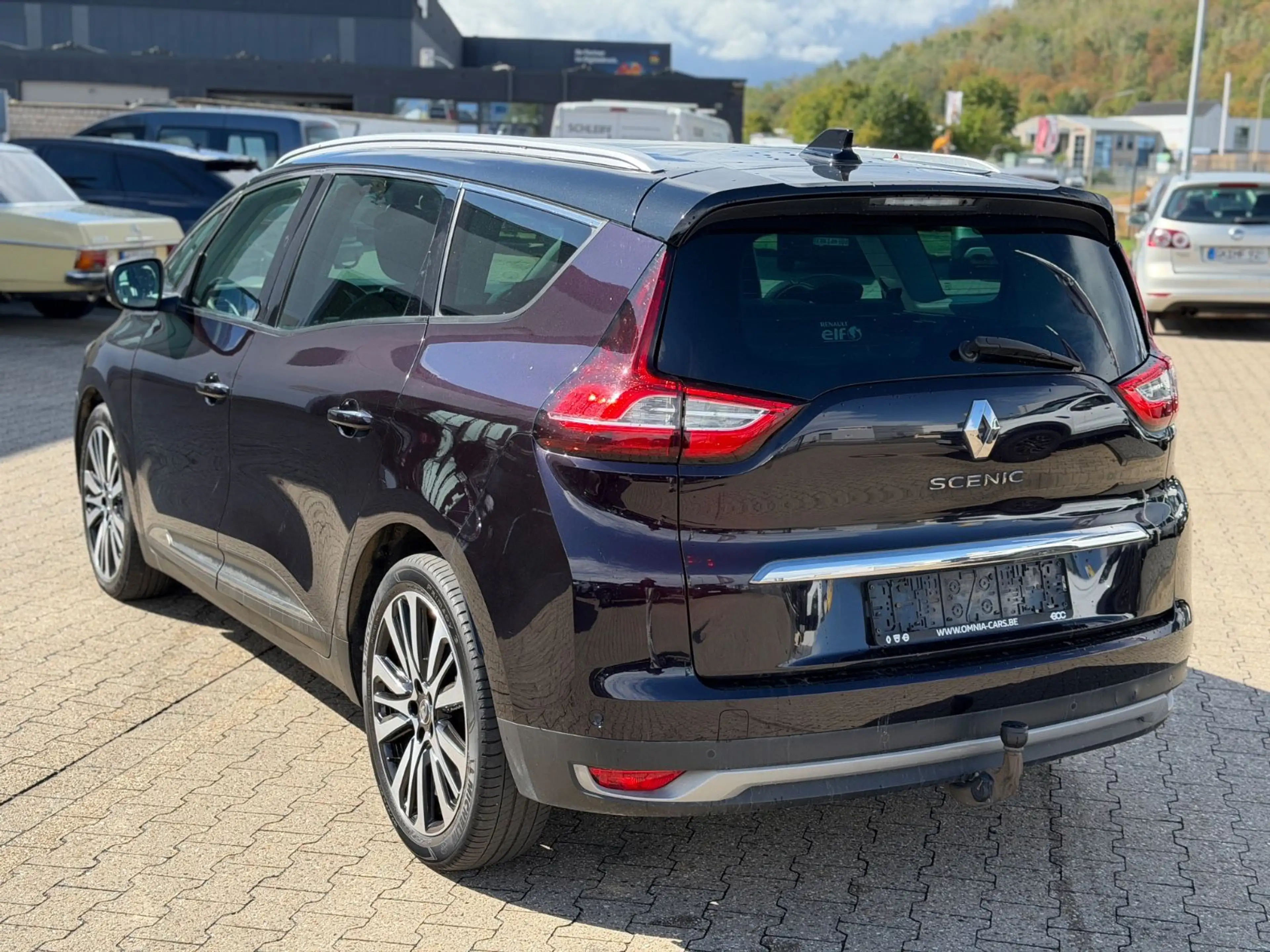 Renault Scenic IV Initiale Autom., 7 Sitzer, Pano, LED — photo 5
