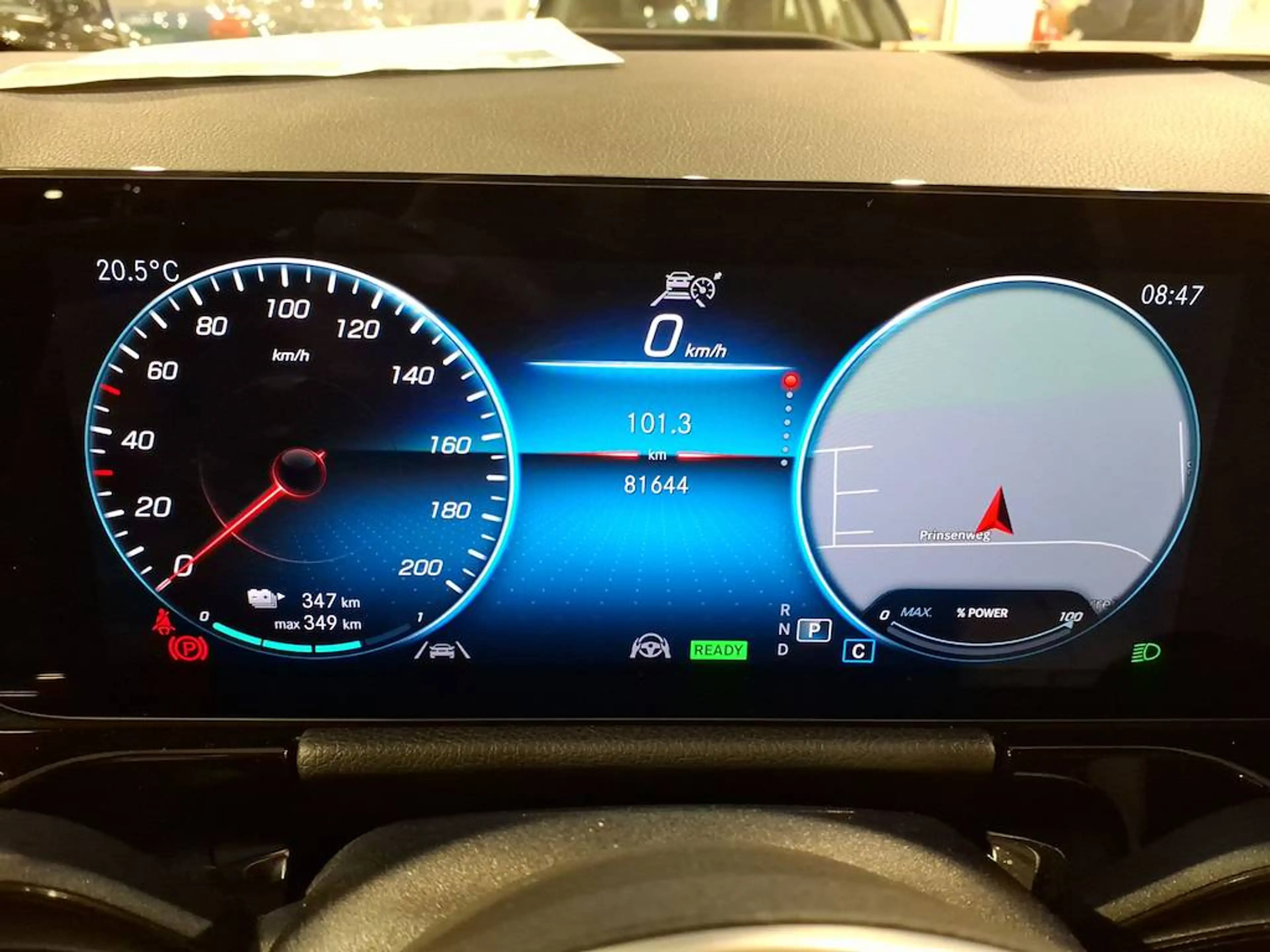 Mercedes-Benz EQA 250 EQA 71 kWh 250 + (560 KM )  Luxury Line TOIT PANORAMIQUE — photo 6