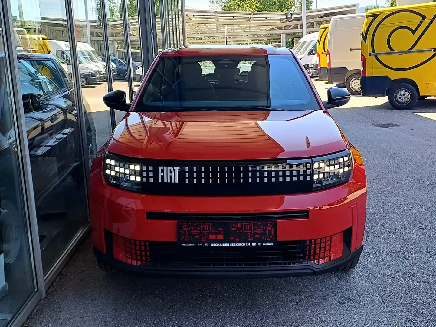 Fiat Grande Panda Elektro 44kWh RED Rot - 2