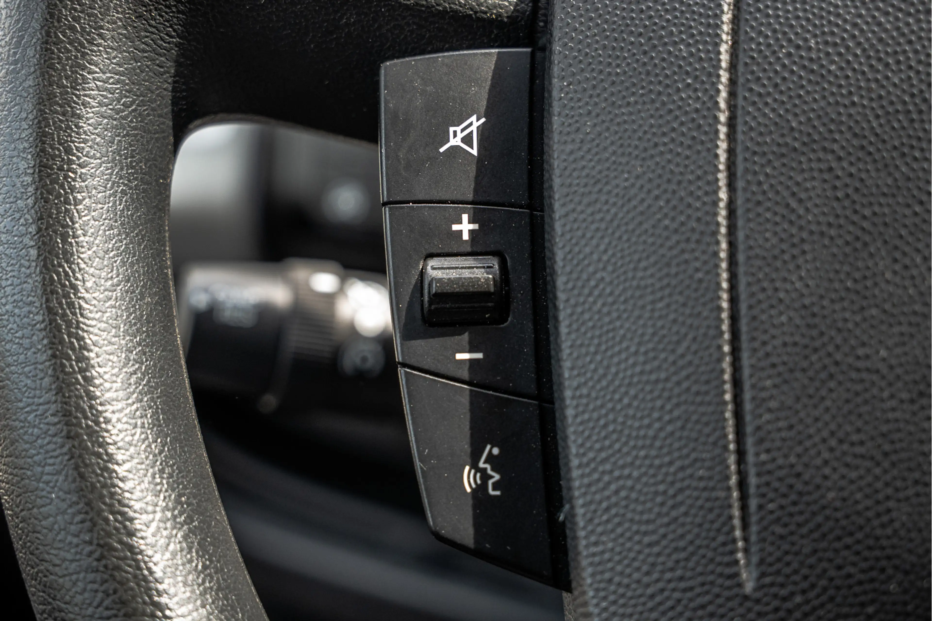 Fiat Ducato 2,3 140PK | Bakwagen met laadklep | 3-Zits | LED | — photo 15