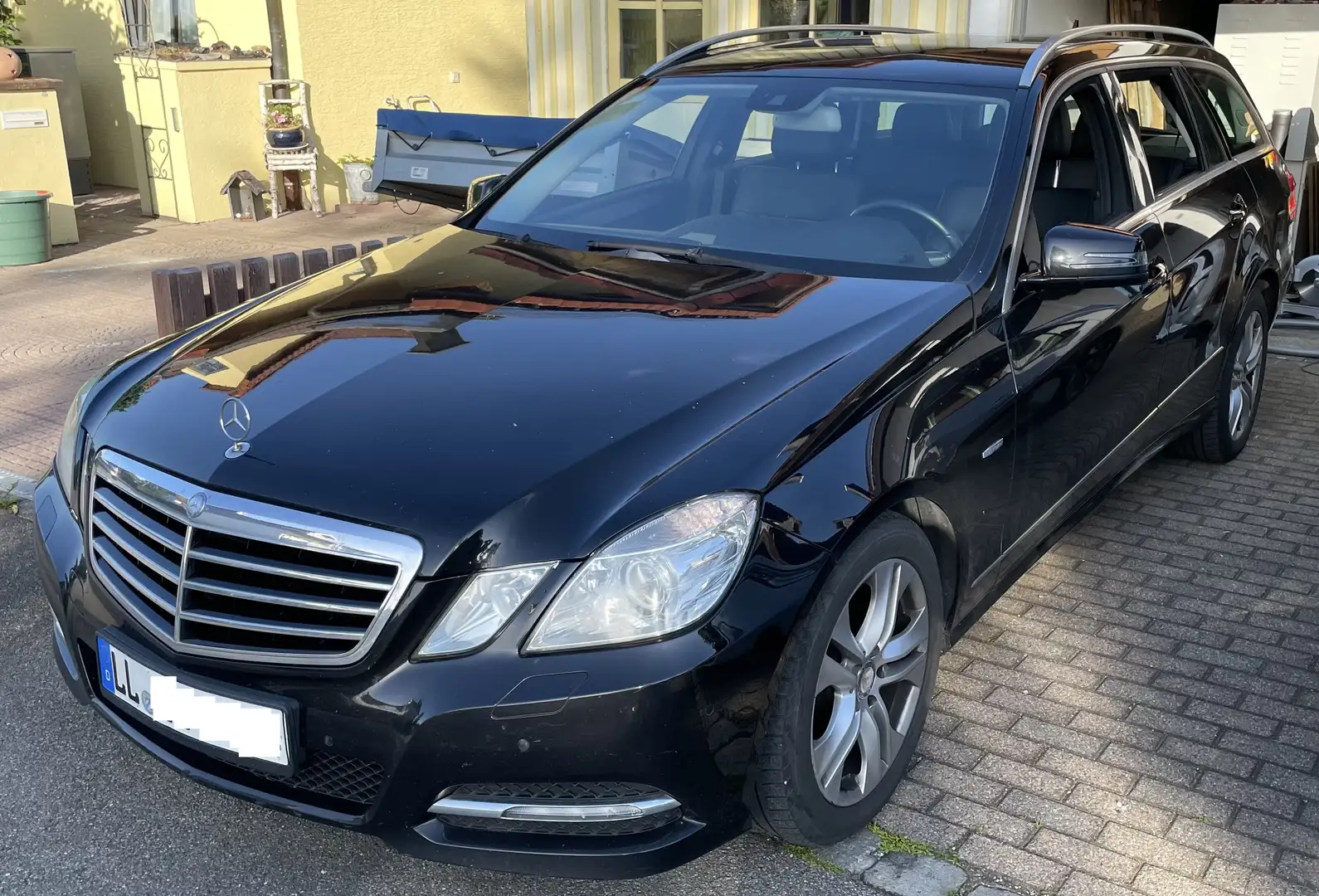 Mercedes-Benz E 250 E 250 T CDI DPF BlueEFFICIENCY Automatik Avantgard Siyah - 1