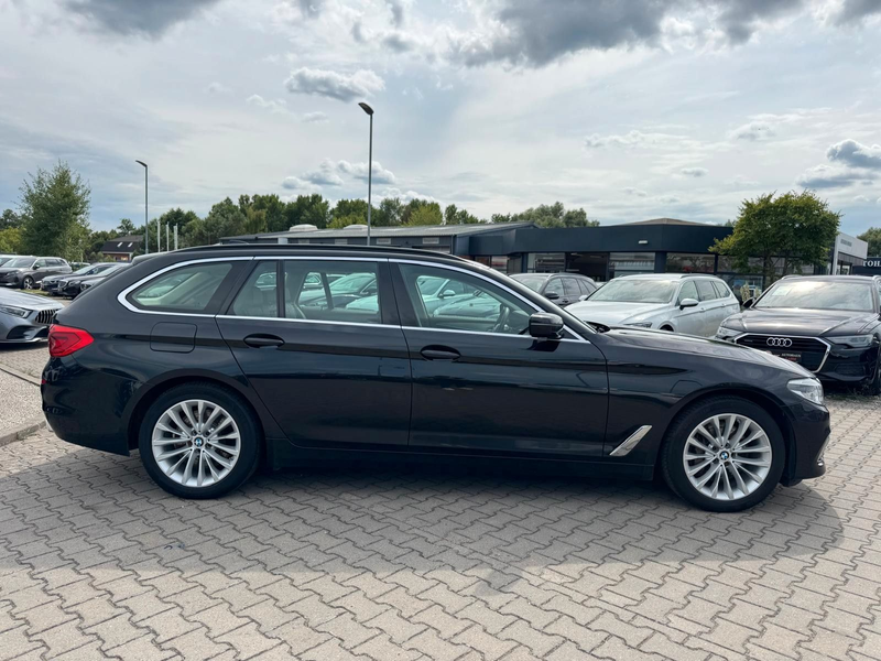 BMW 540 D Touring xDrive"Luxury-Line"AHK*AMBIENTE*LED — photo 9
