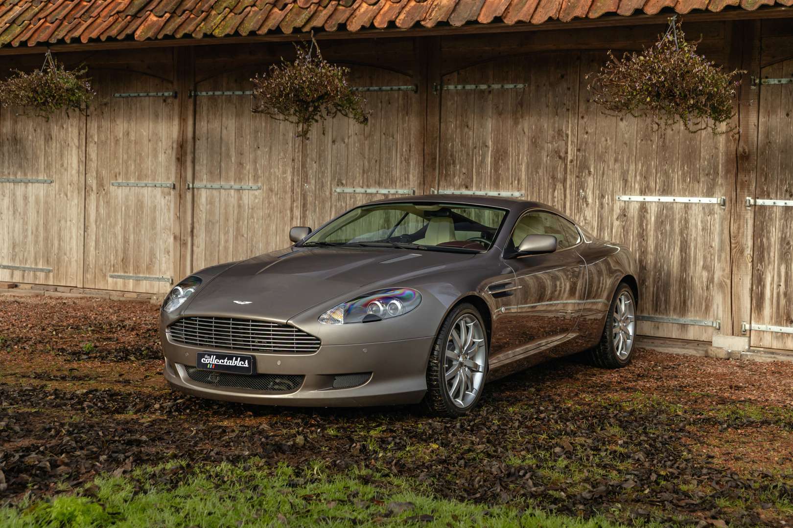 Aston Martin DB9 Coupe 5.9 V12 Touchtronic -  - Joinsteer - #1