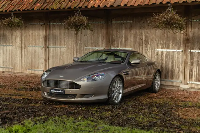 Aston Martin DB9 5.9 V12 Touchtronic Coupe