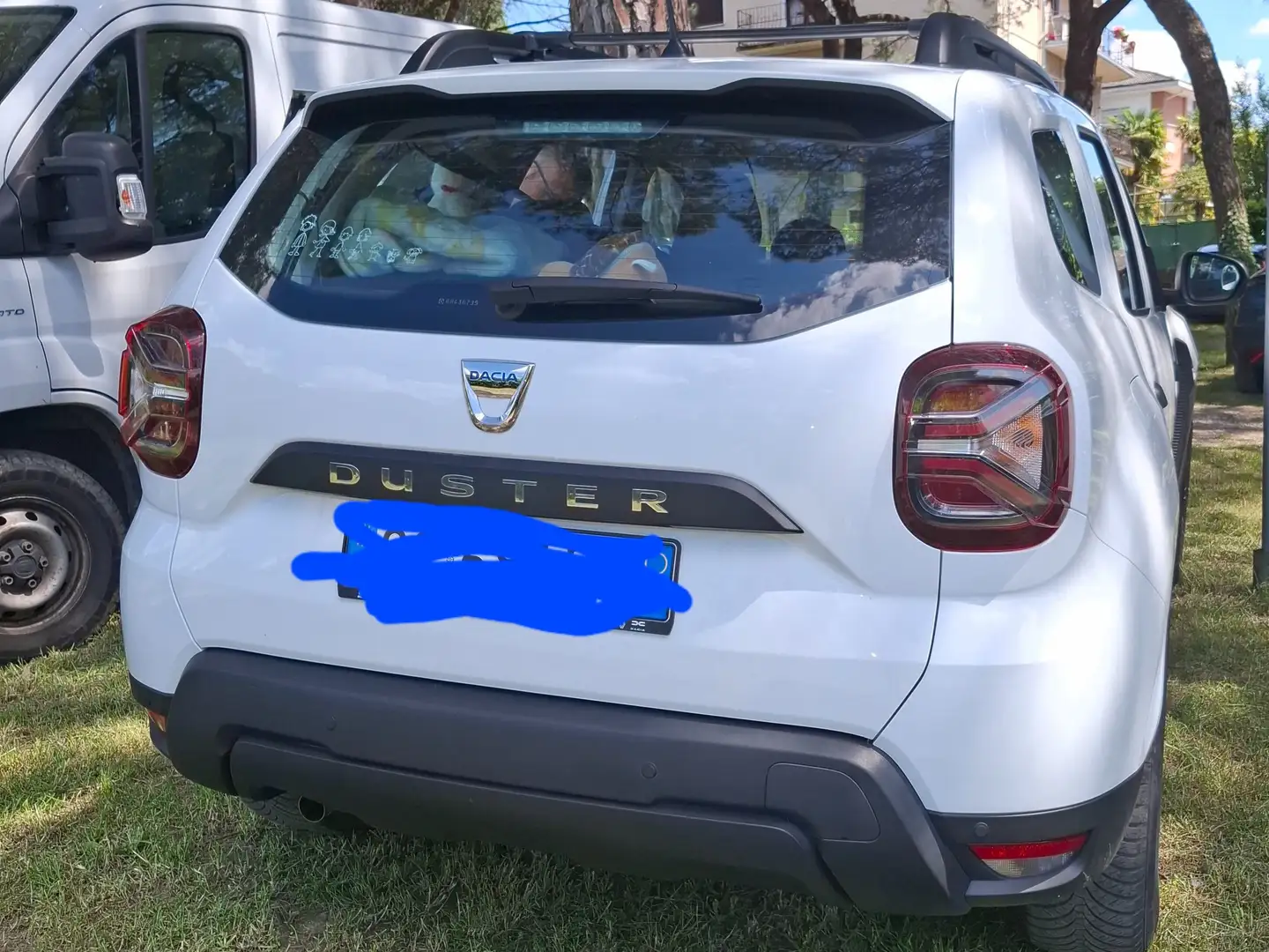 Dacia Duster 1.0 tce 15th Anniversary Eco-g 4x2 100cv Blanco - 2