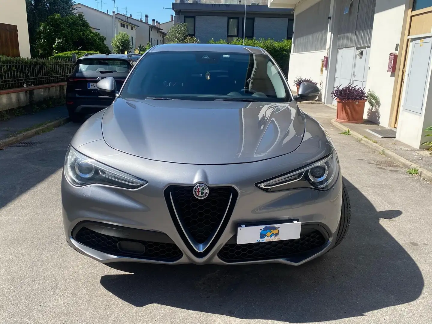 Alfa Romeo Stelvio Stelvio 2.2 t Business rwd 160cv auto my19 Gris - 2