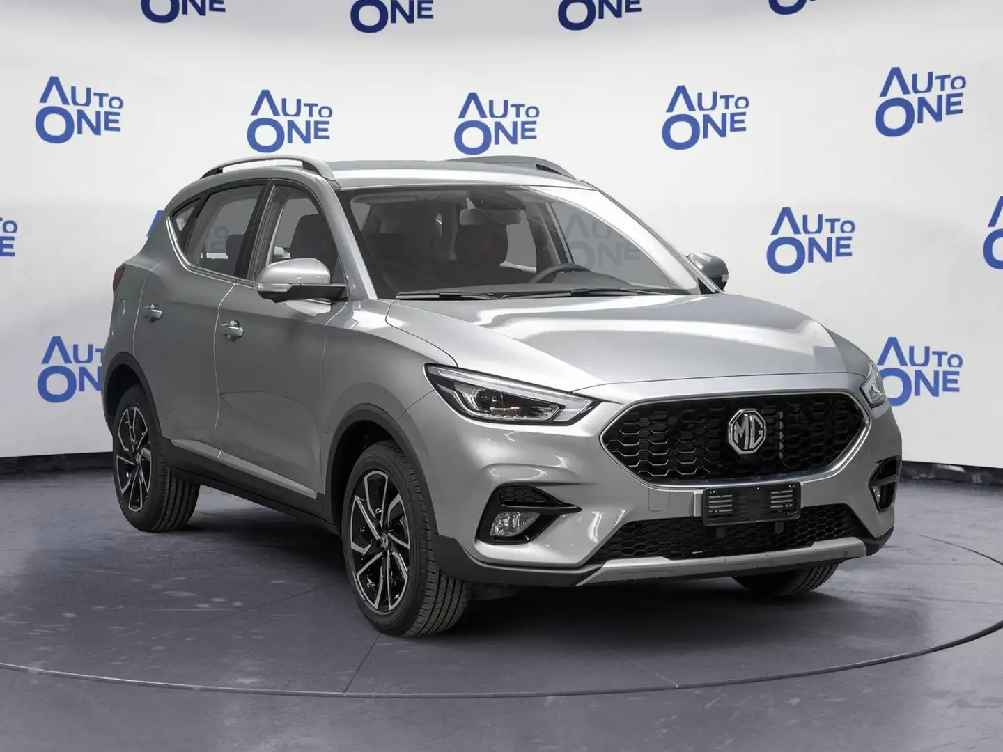 MG ZS 1.5 VTi-tech 106Cv Luxury - autoone.it - 2k* Argento - 1