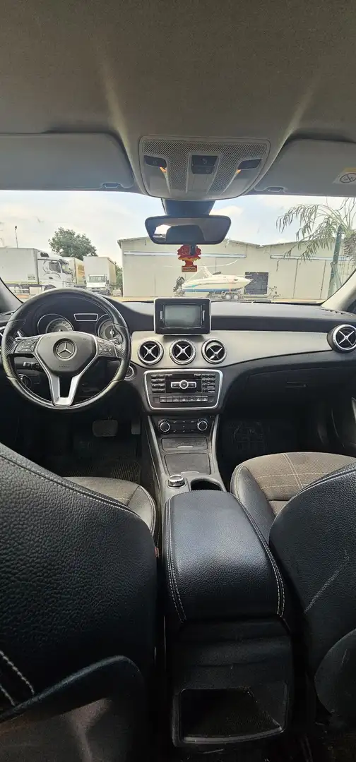 Mercedes-Benz GLA 220 220d AMG Line 4Matic 7G-DCT - 1