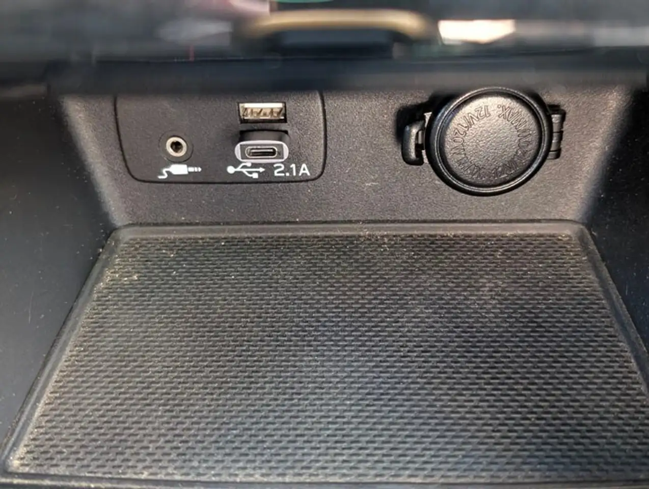 Subaru Forester снимка Subaru Forester