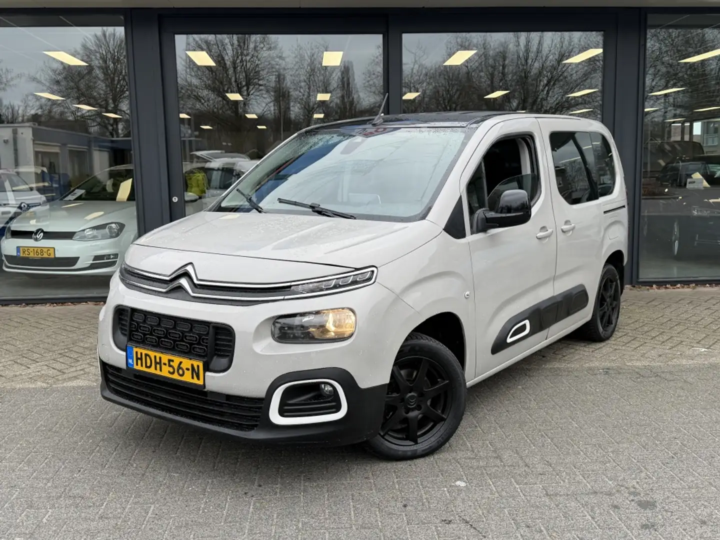 Citroen Berlingo 1.2 PureTech + CAMPER Inbouw! Benzine 2021. Grau - 1