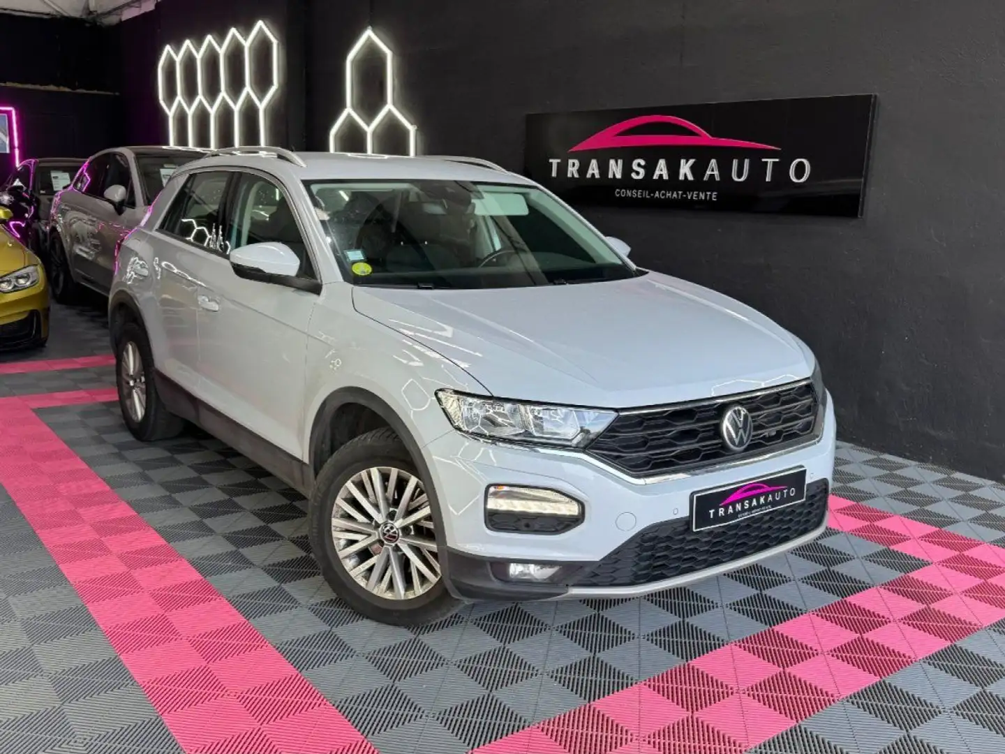 Volkswagen T-Roc BUSINESS 150 ch 2.0 TDi DSG7 ~ Caméra de recul ~ M Wit - 1