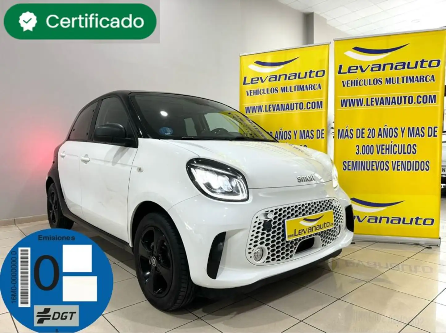 smart forFour EQ Passion Blanco - 1