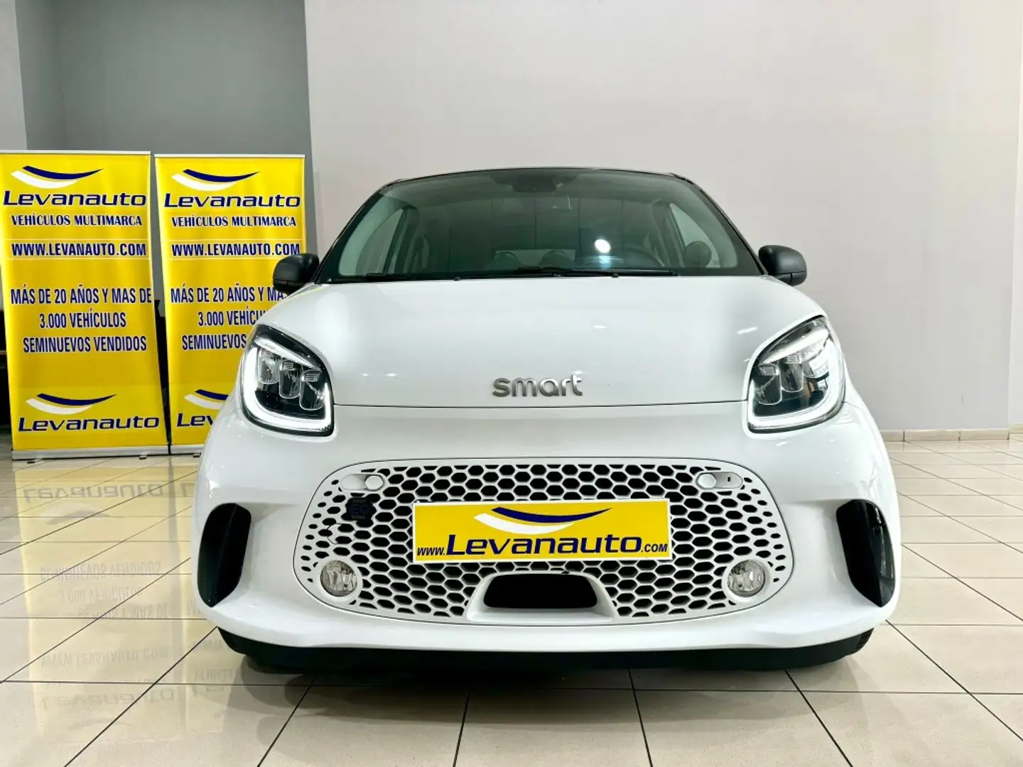 smart forFour EQ Passion Blanco - 2