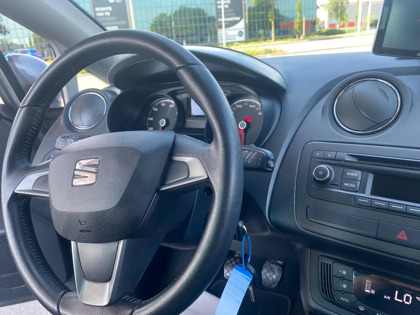 SEAT Ibiza ST 1.2 TSI Chill Out Plus | NAVI |NAP | CLIMATE CO Grey - 2