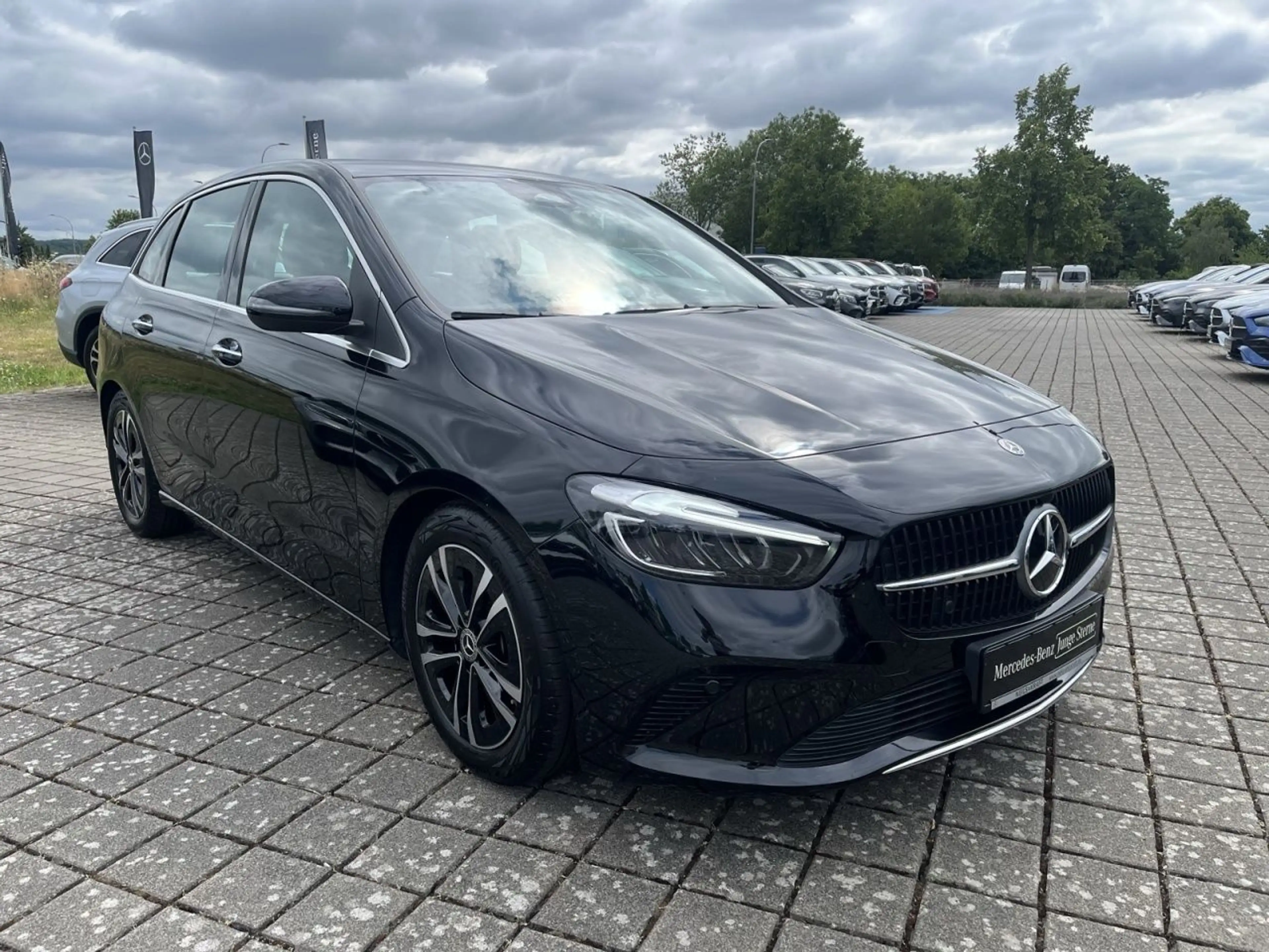 Mercedes-Benz B 200 PROGRESSIVE+TOTW+AMBIENTE+AHK+DISTRONIC — photo 4