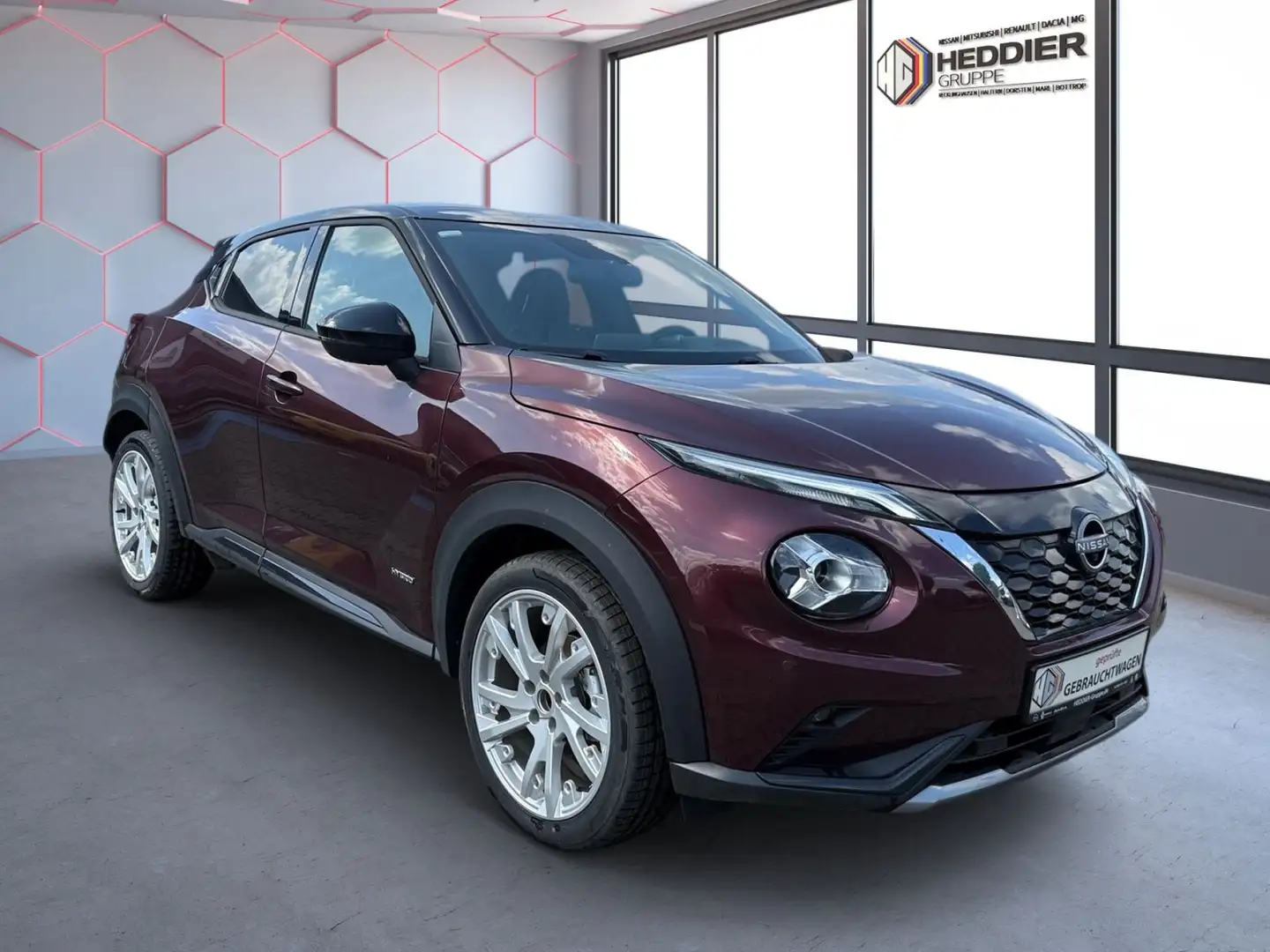 Nissan Juke Hybrid N-Design*NAVI*PDC*KAMERA*SHZ Red - 2