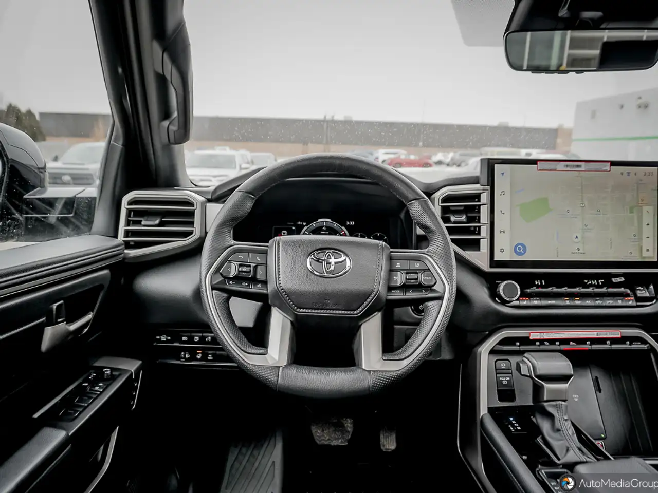 Toyota Tundra снимка Toyota Tundra