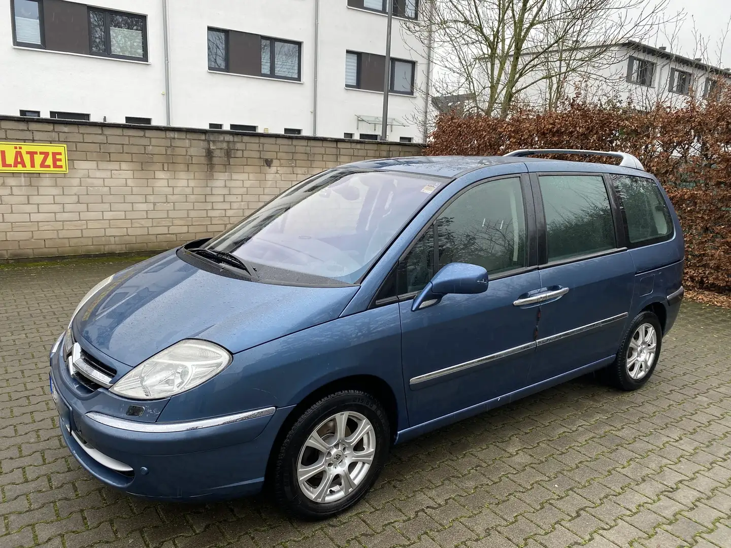 Citroen C8 C8 2.0 HDi Tendance Blau - 1