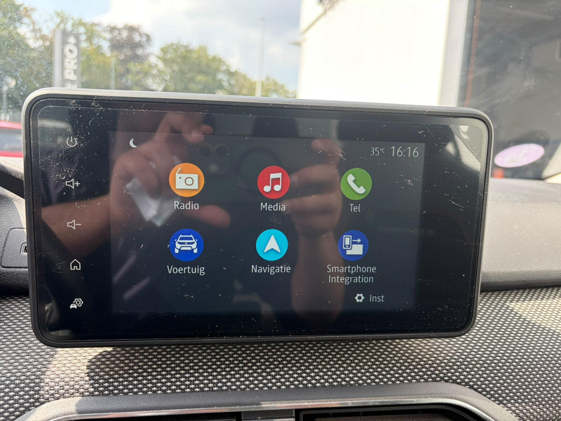 Dacia Sandero TCe 90 Stepway — photo 13