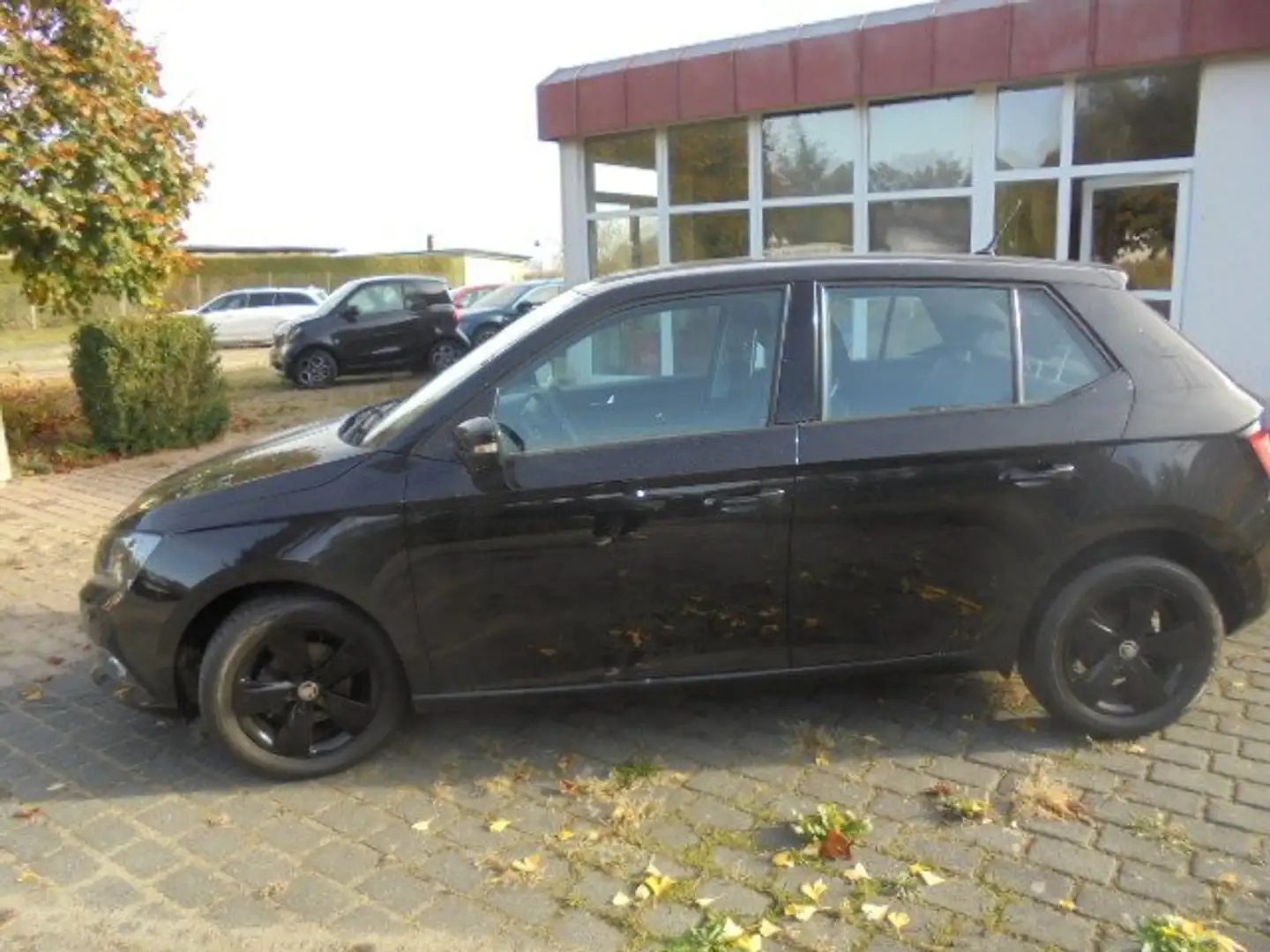 Skoda Fabia Style Schwarz - 2