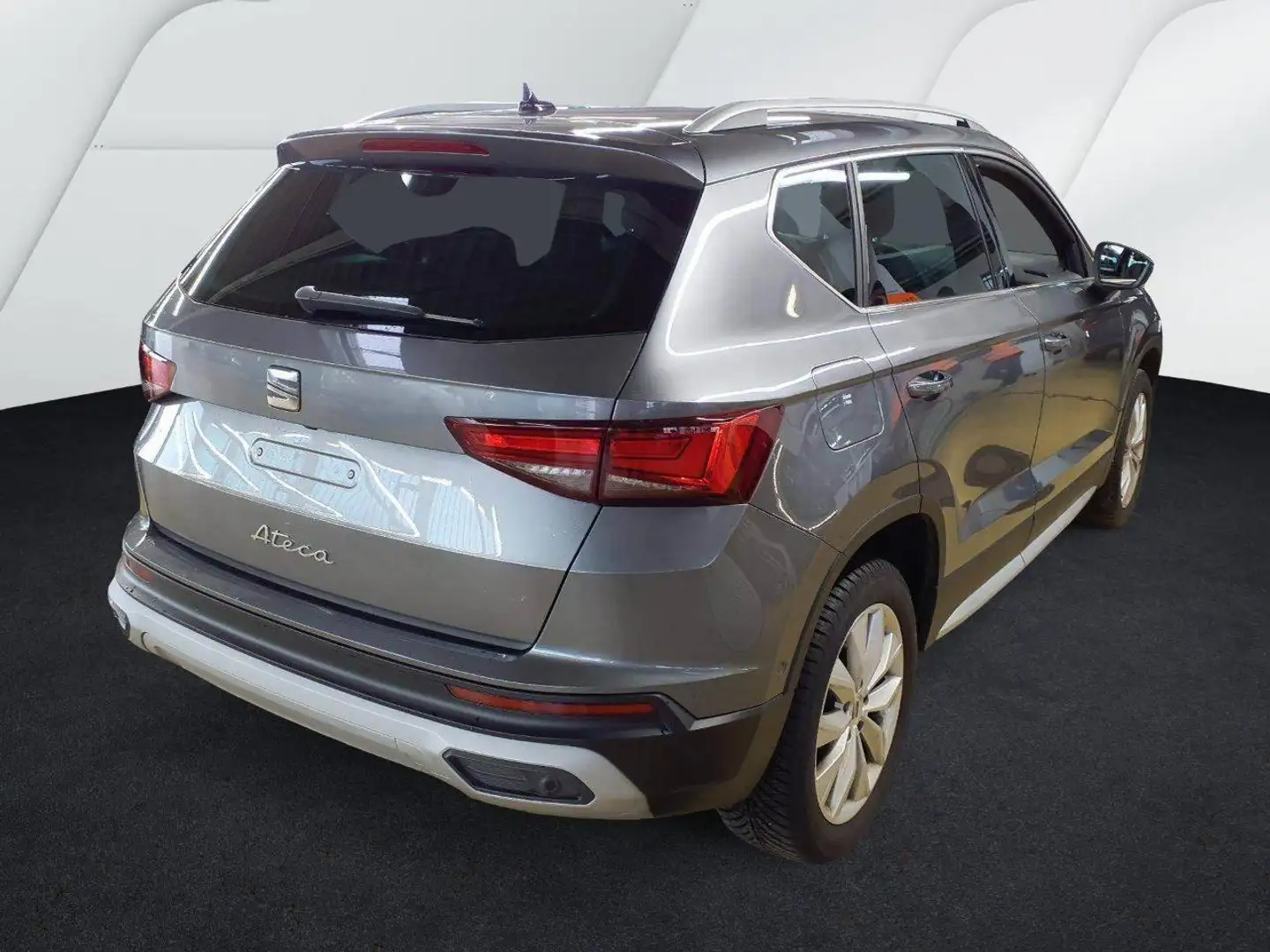 SEAT Ateca 1.5 TSI XPERIENCE DSG ACC+SHZ+NAVI+KAMERA Grau - 2