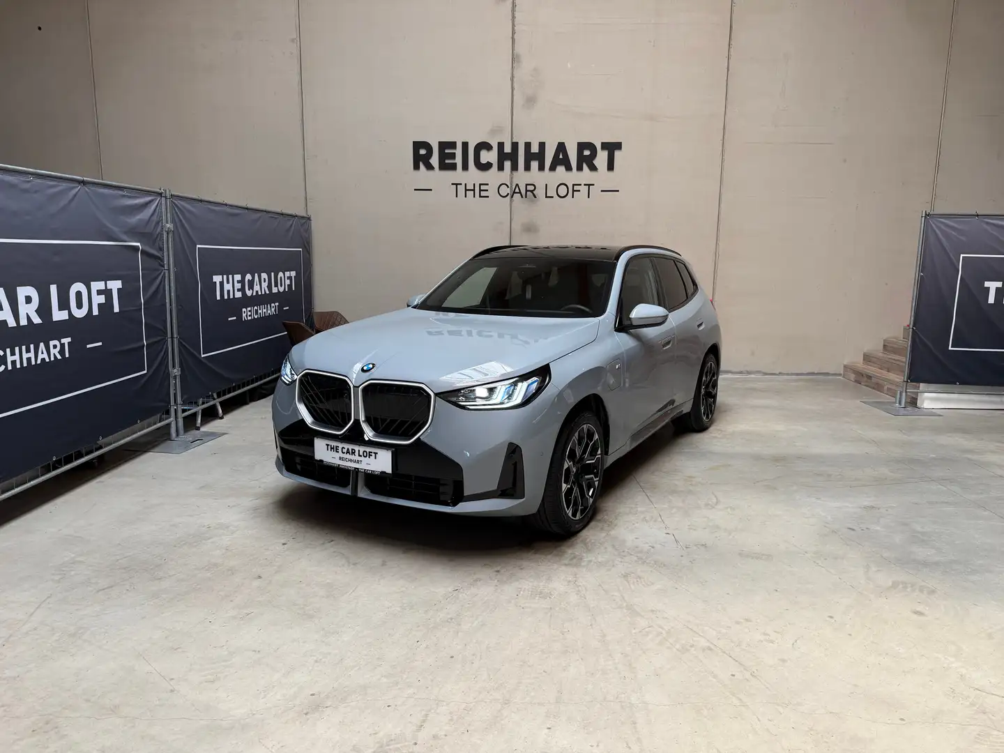BMW X3 30e xDrive M Sport Grau - 1