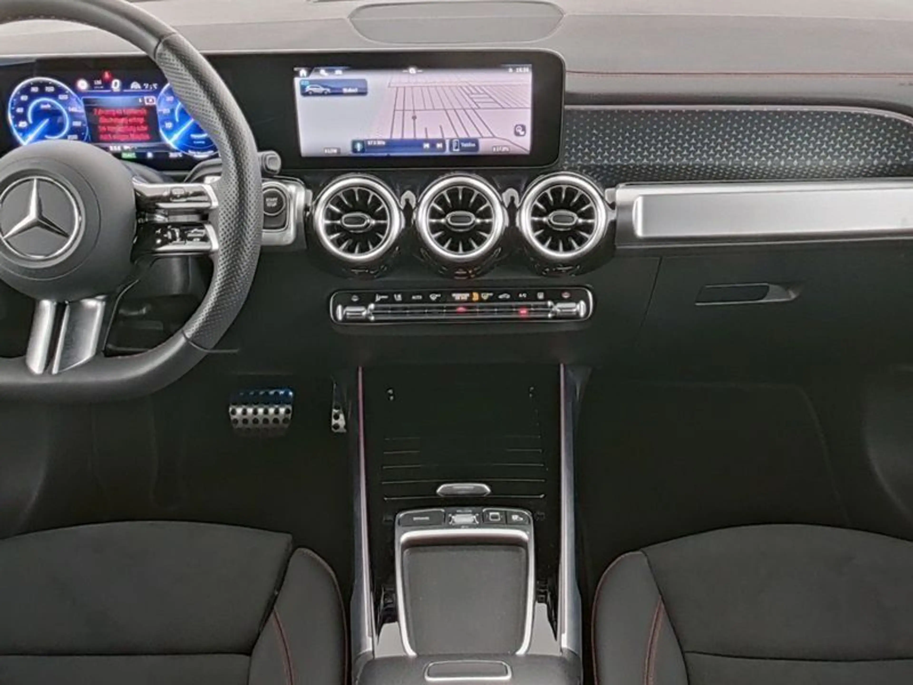 Mercedes-Benz EQB 250 AMG-ADVANCED+ NIGHT FAP SOUND KEYLG WDGS — photo 5