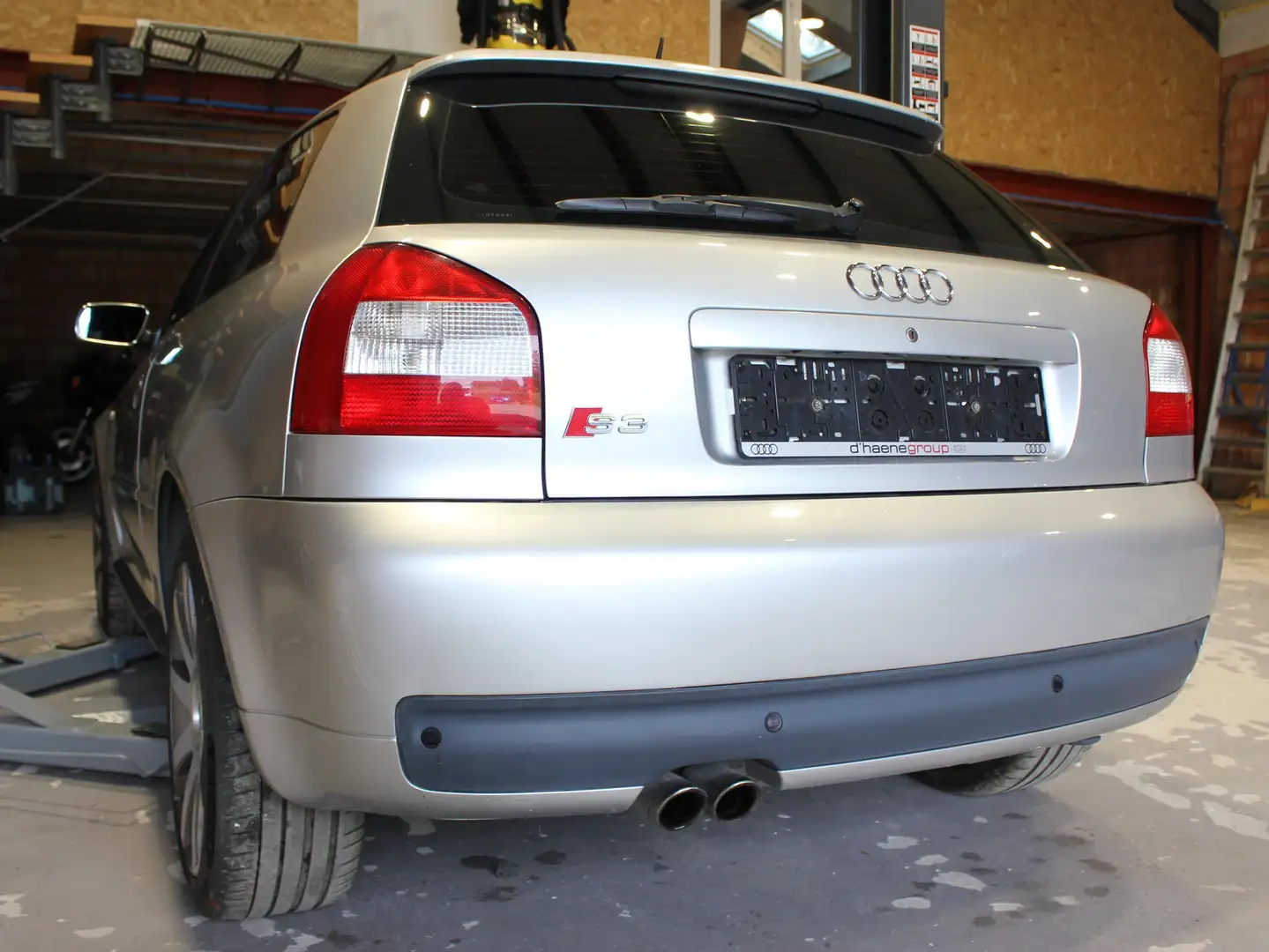 Audi S3 1.8 Turbo Quattro Gümüş rengi - 2