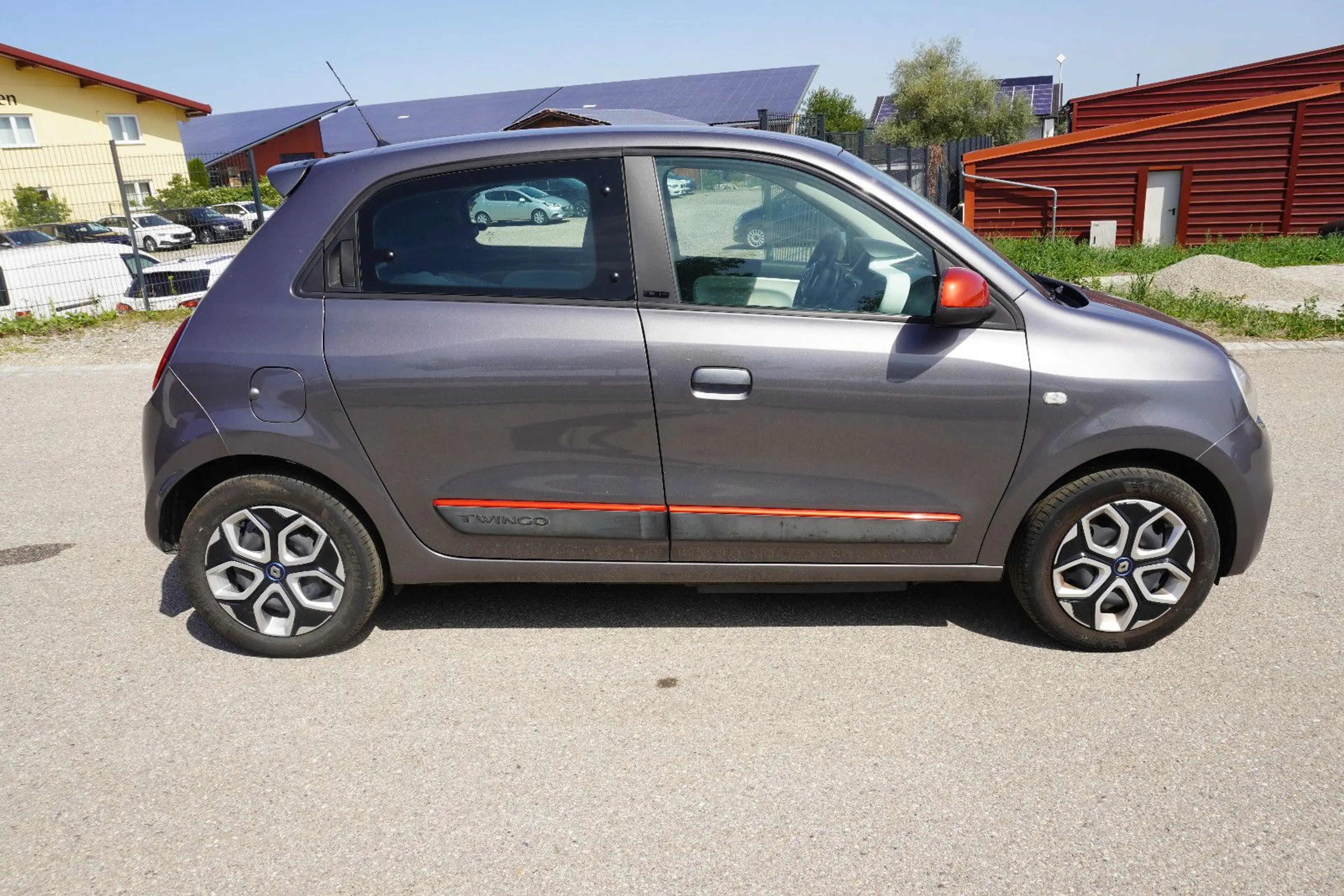 Renault Twingo Zen Electric Sitzhzg Tempo CAM 1.Hand 92% — photo 8