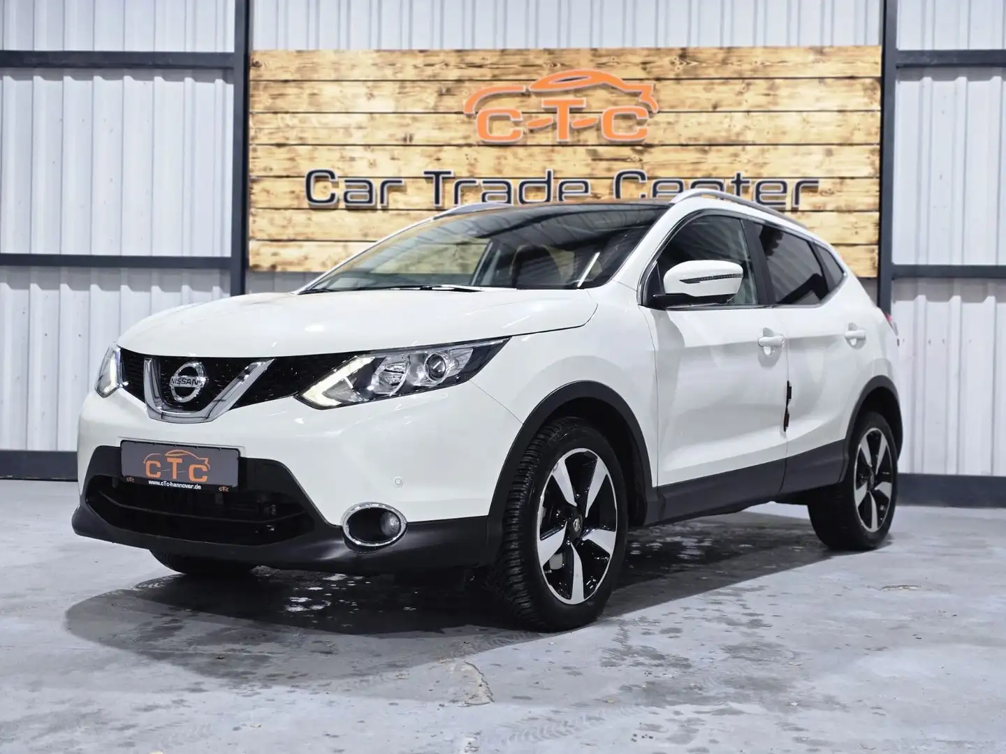 Nissan Qashqai /Automatik/Panorama/Navi/LED/EU6/TÜV-NEU Weiß - 1