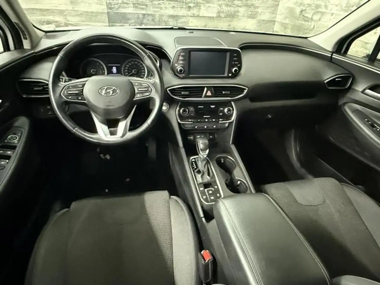 Hyundai SANTA FE снимка Hyundai SANTA FE
