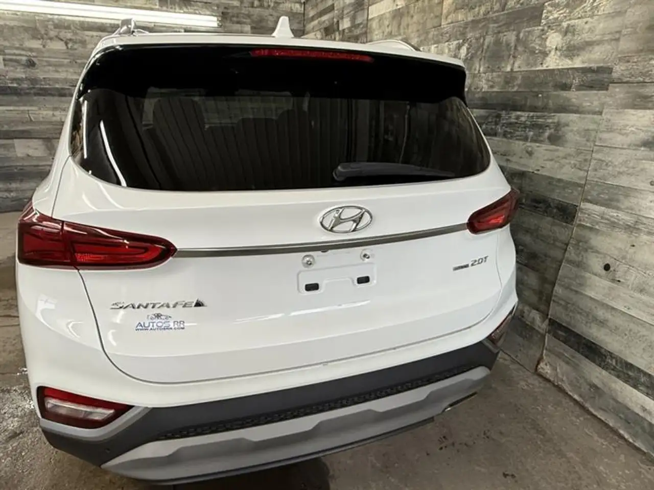 Hyundai SANTA FE снимка Hyundai SANTA FE