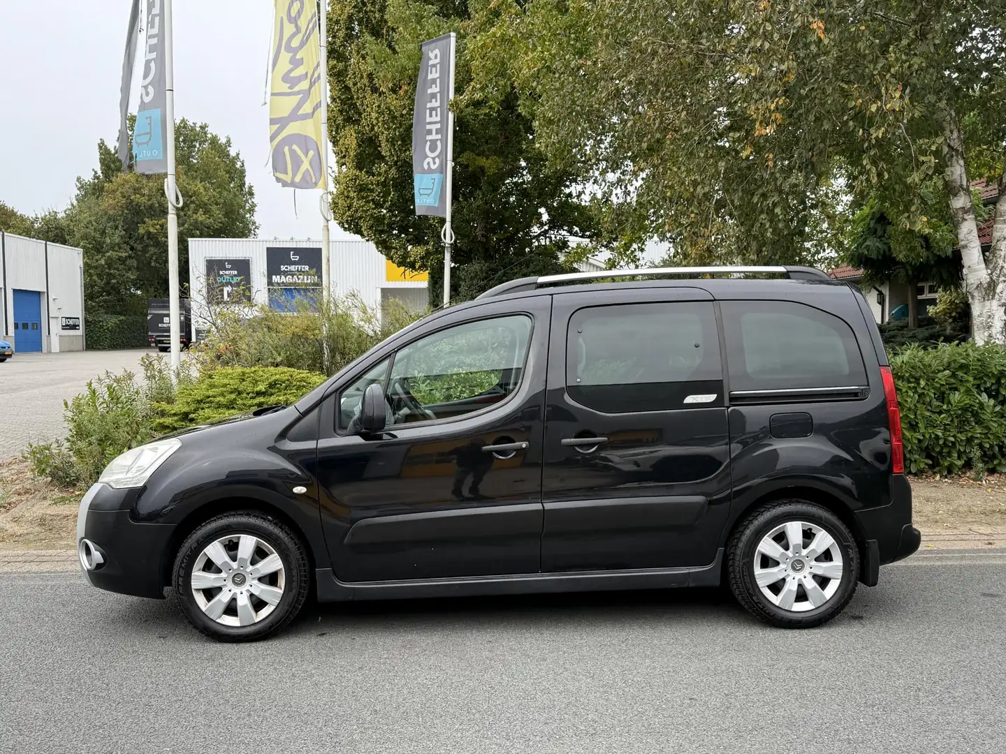 Citroen Berlingo 1.6 HDIF 90PK XTR Multispace Noir - 2