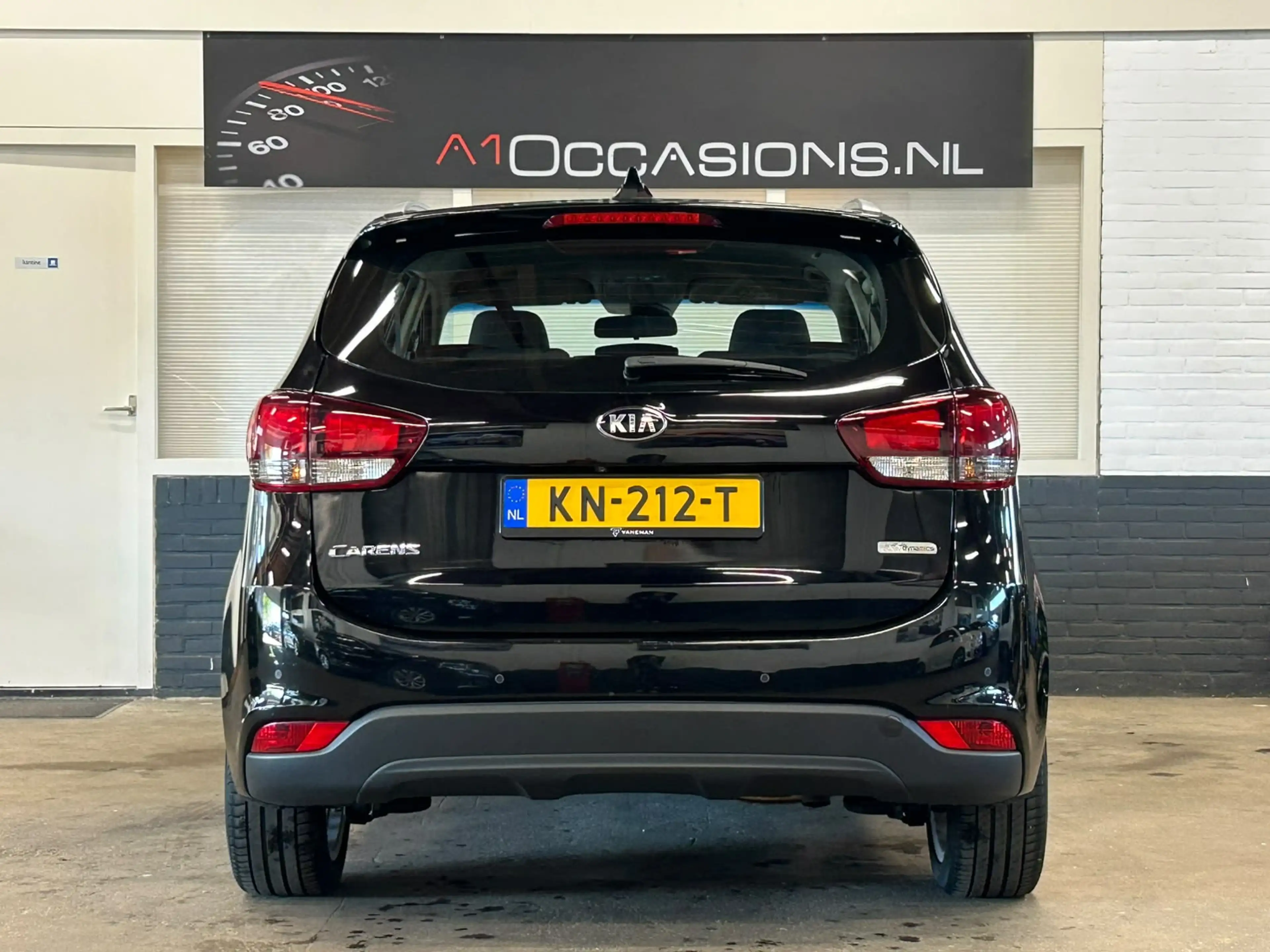 Kia Carens 1.6 GDi First Edition + 7 PERSOONS + NAVI !! — photo 22