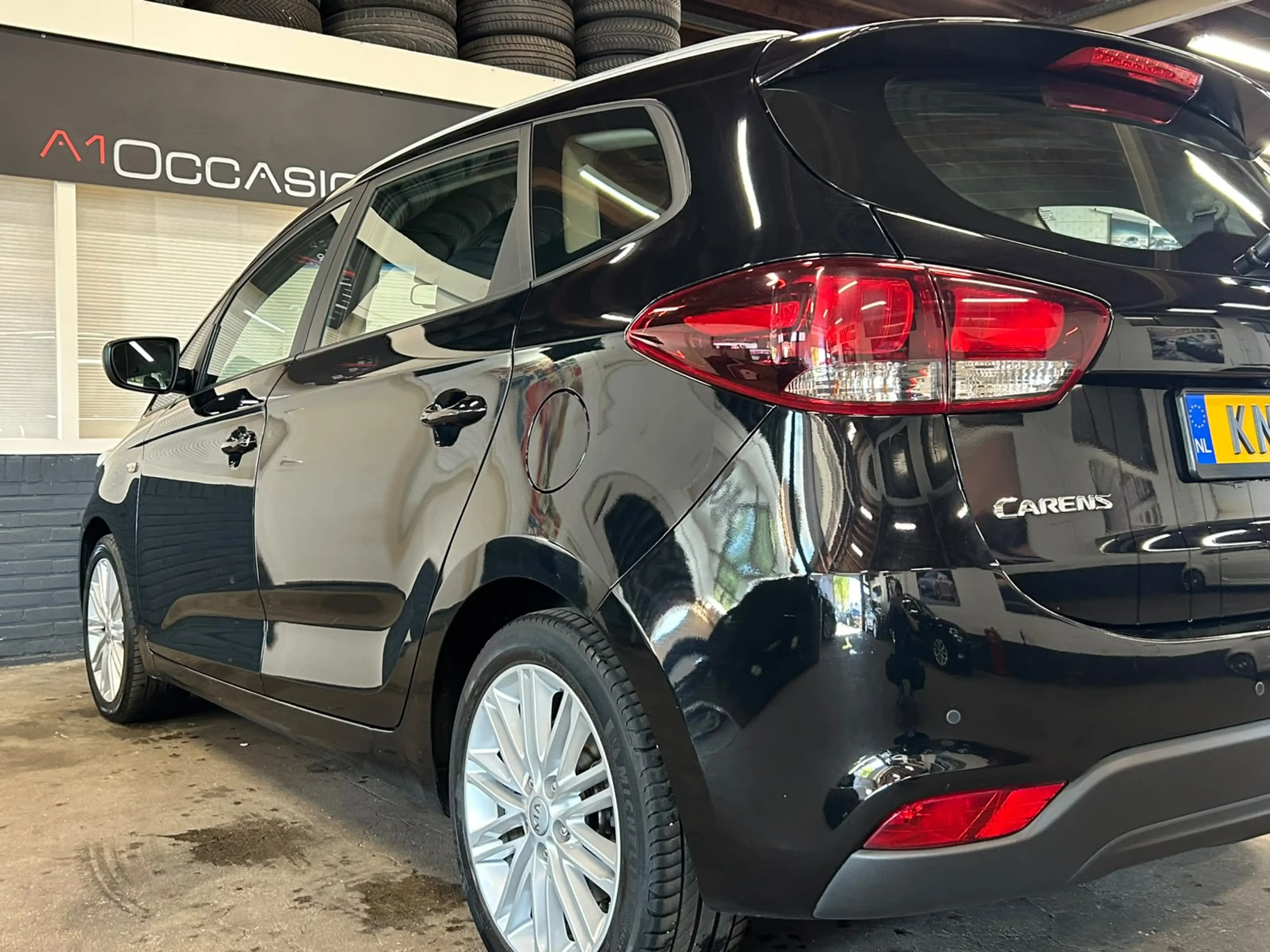 Kia Carens 1.6 GDi First Edition + 7 PERSOONS + NAVI !! — photo 24