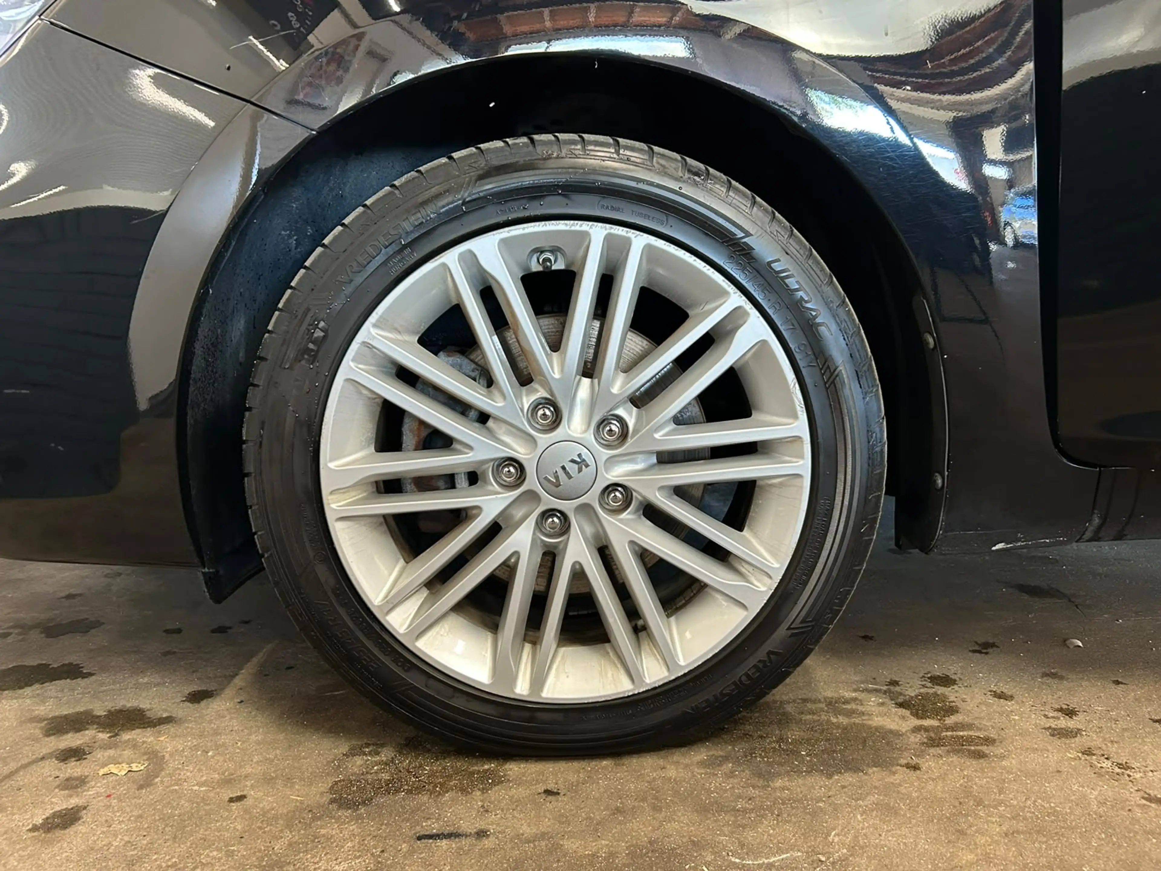 Kia Carens 1.6 GDi First Edition + 7 PERSOONS + NAVI !! — photo 5