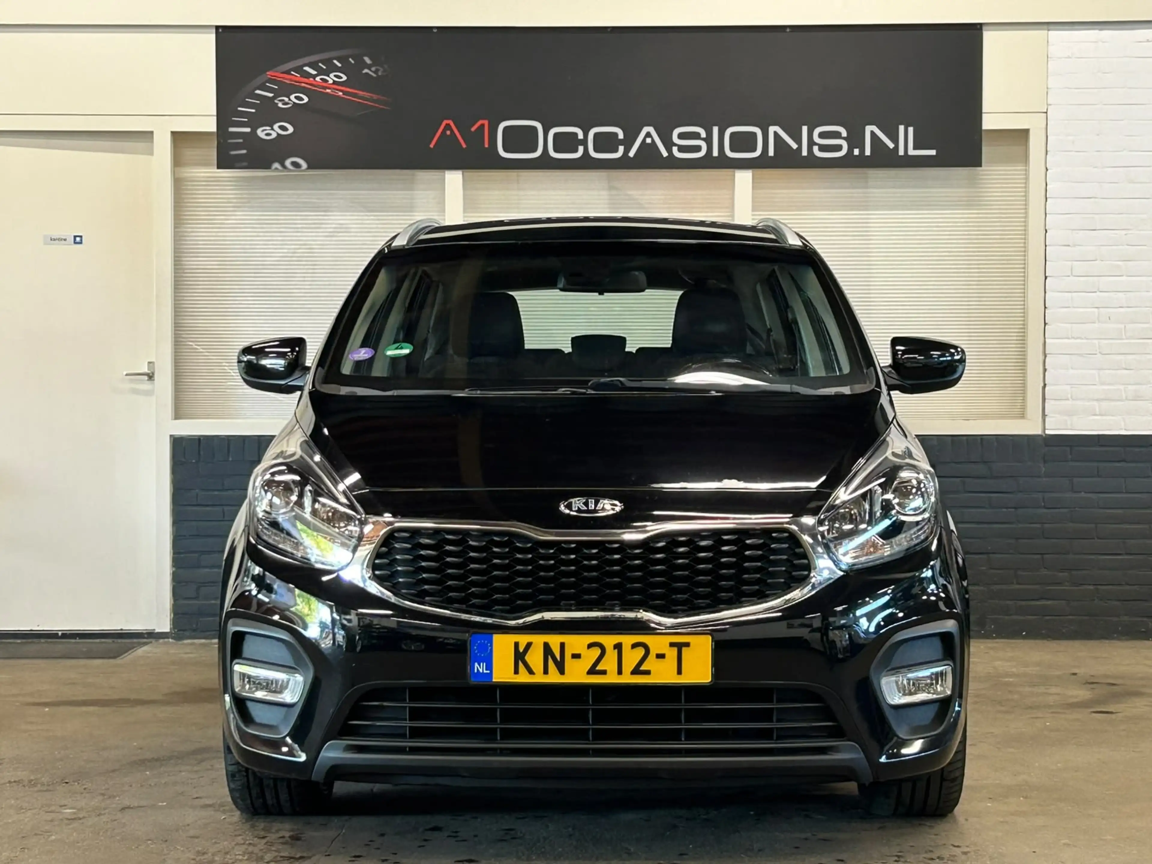 Kia Carens 1.6 GDi First Edition + 7 PERSOONS + NAVI !! — photo 19
