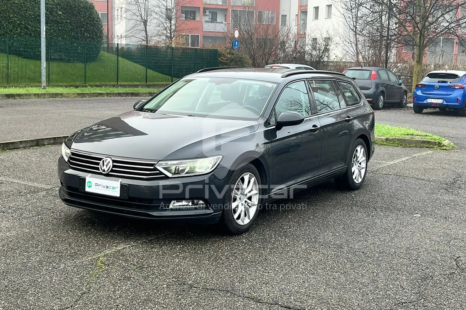 Volkswagen Passat Variant Passat Variant 1.6 TDI Trendline BlueMotion Technology Argento - 1