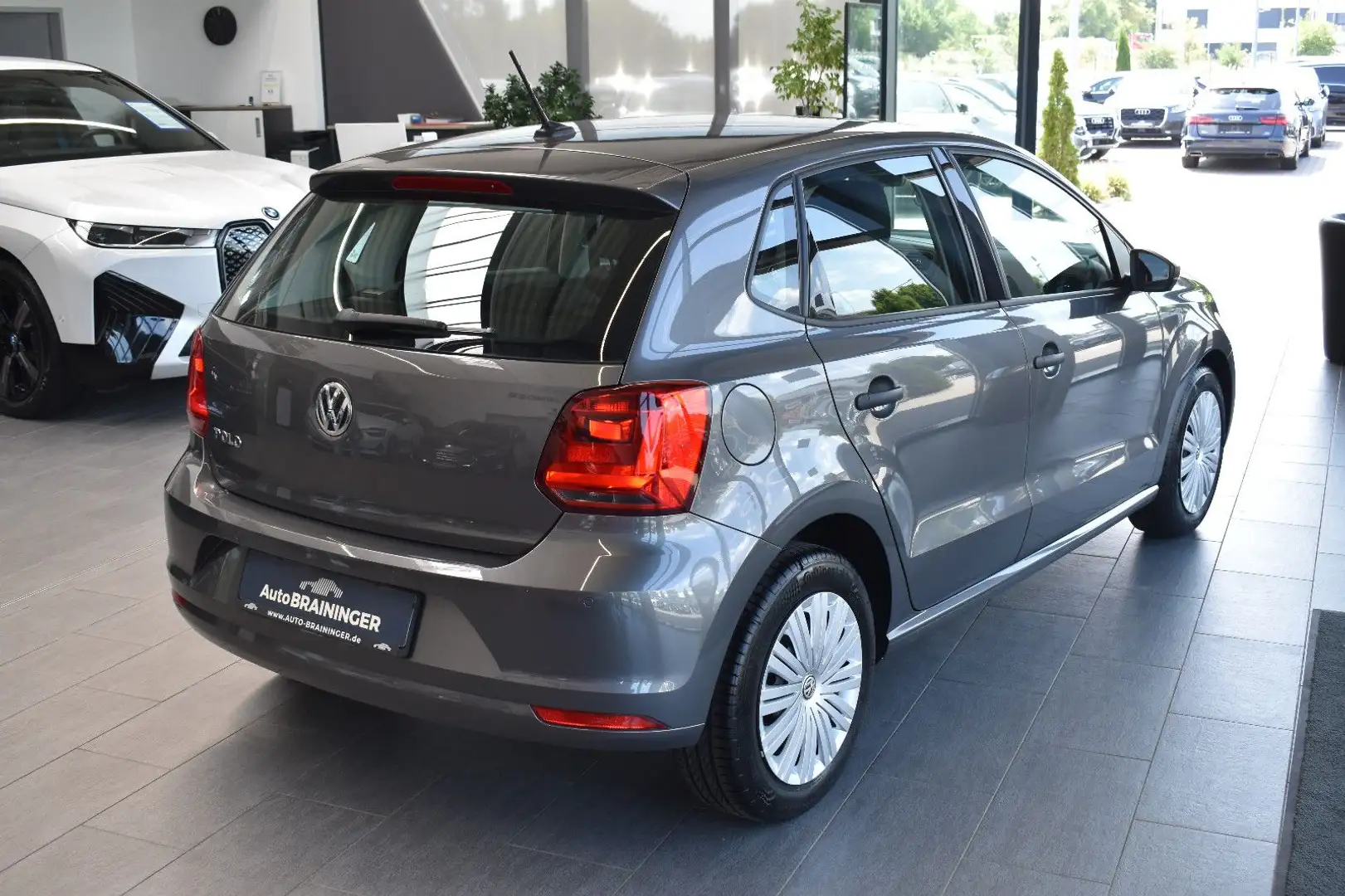 Volkswagen Polo 1.4TDI Schalter Navi~Tempomat~Einparkhilfe Grau - 2