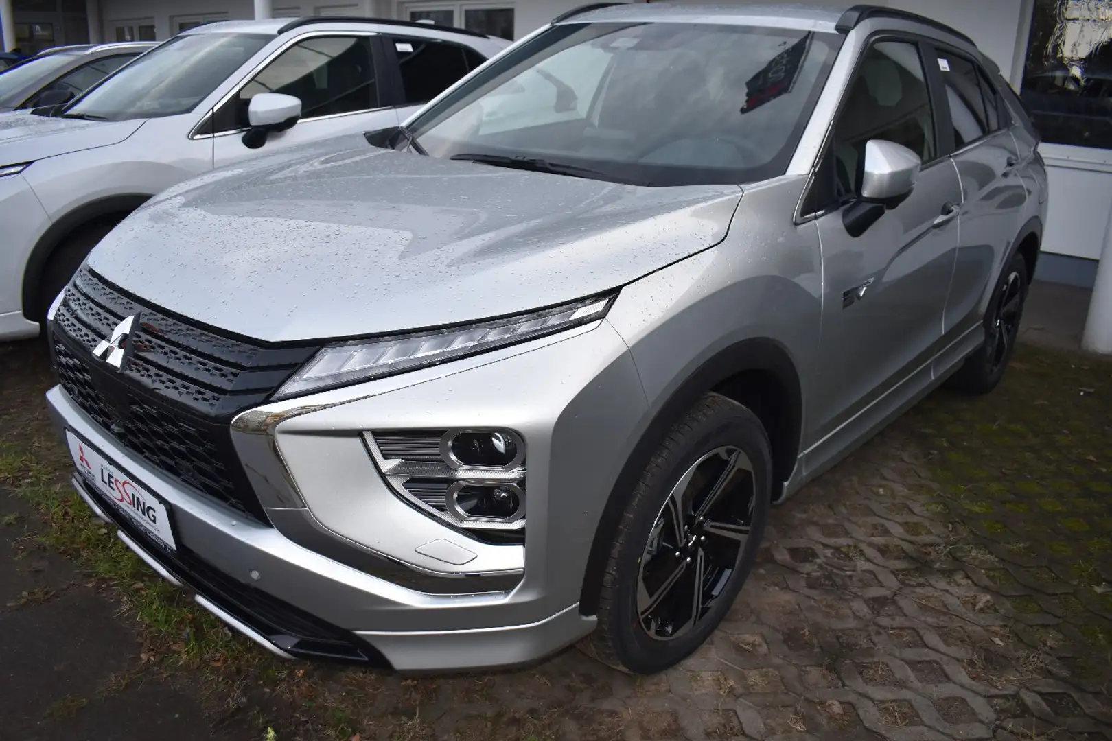 Mitsubishi Eclipse Plug-in Hybrid Black 2.4 4WD Tageszul. Silber - 1