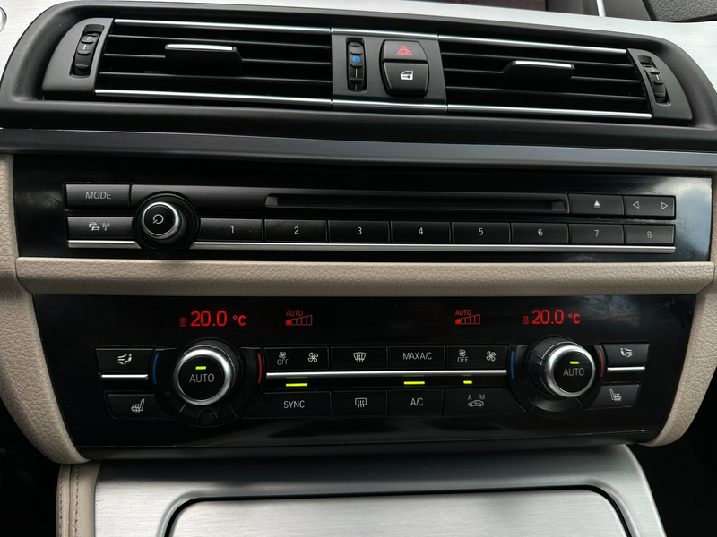 BMW 528 5-serie 528i M Sport Edition/CAMERA/NAVI/LEDER/NL- — photo 20