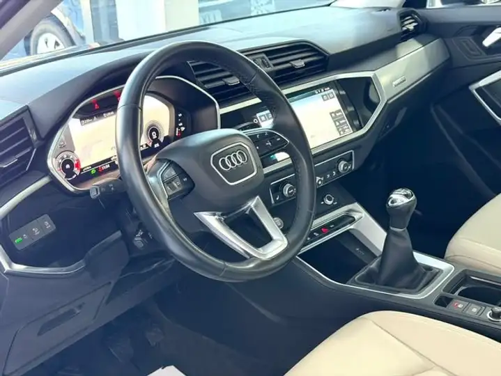 Audi Q3 2.0 TDI quattro 2019, foto 9