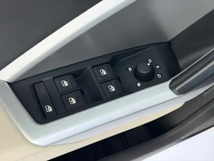 Audi Q3 2.0 TDI quattro 2019, foto 14