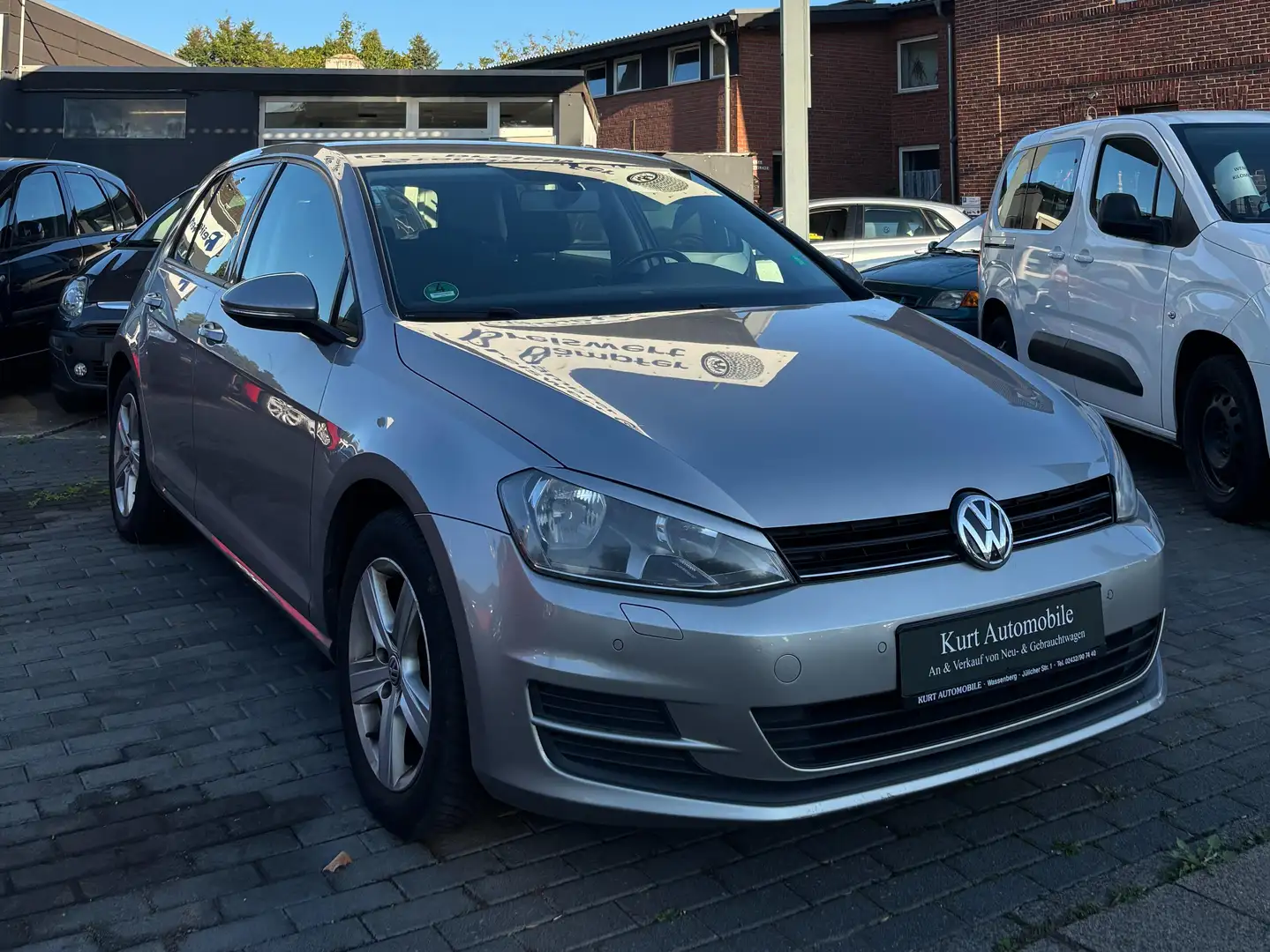 Volkswagen Golf Comfortline BMT Automatik Grau - 1
