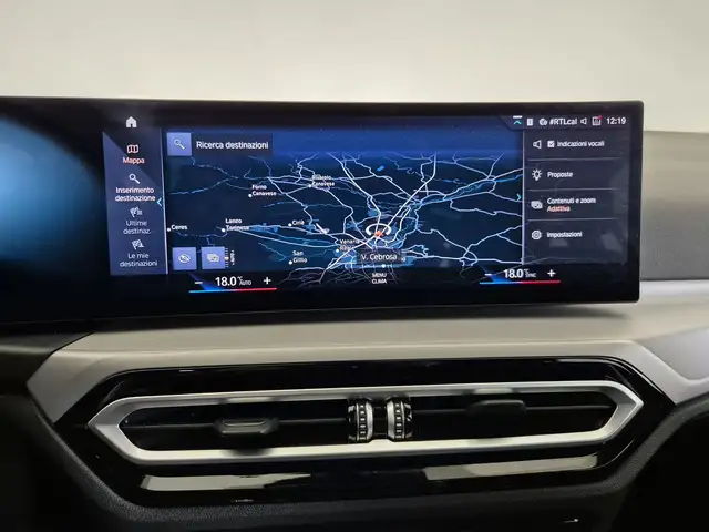 BMW 3 Series view 13