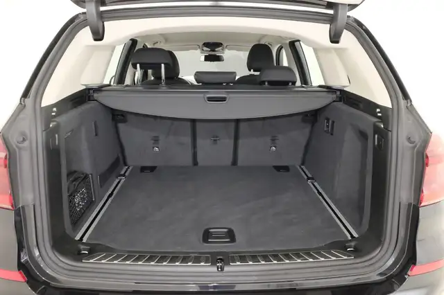 BMW X3 view 13