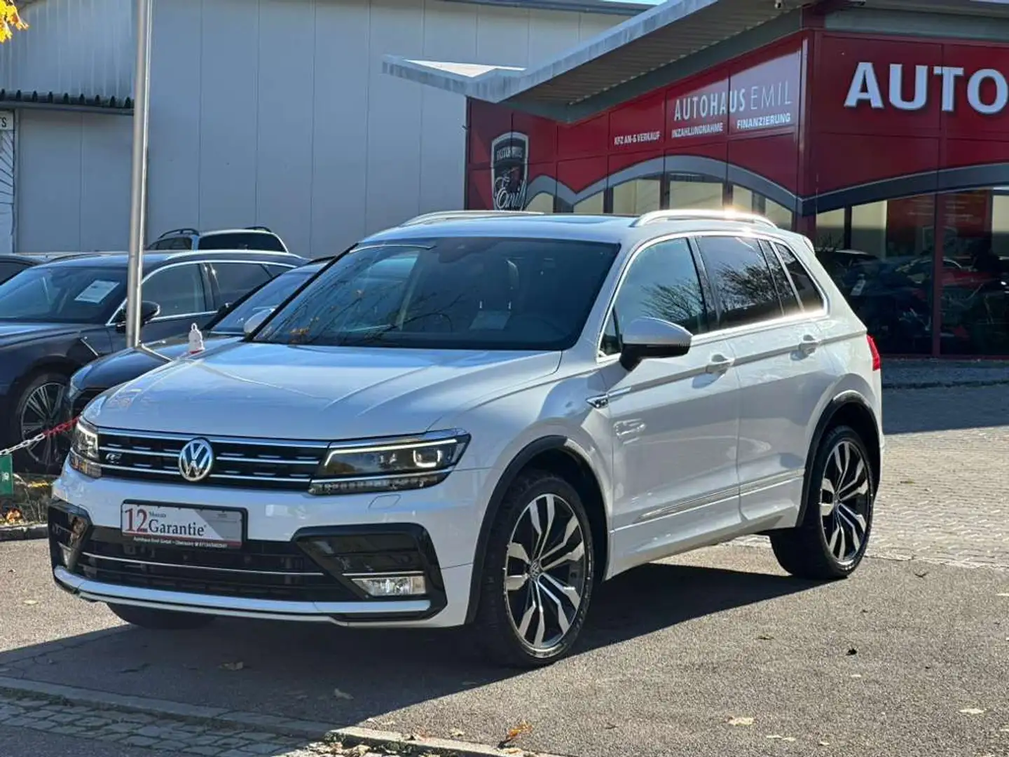 Volkswagen Tiguan Highline BMT/Start-Stopp 4Motion Weiß - 1