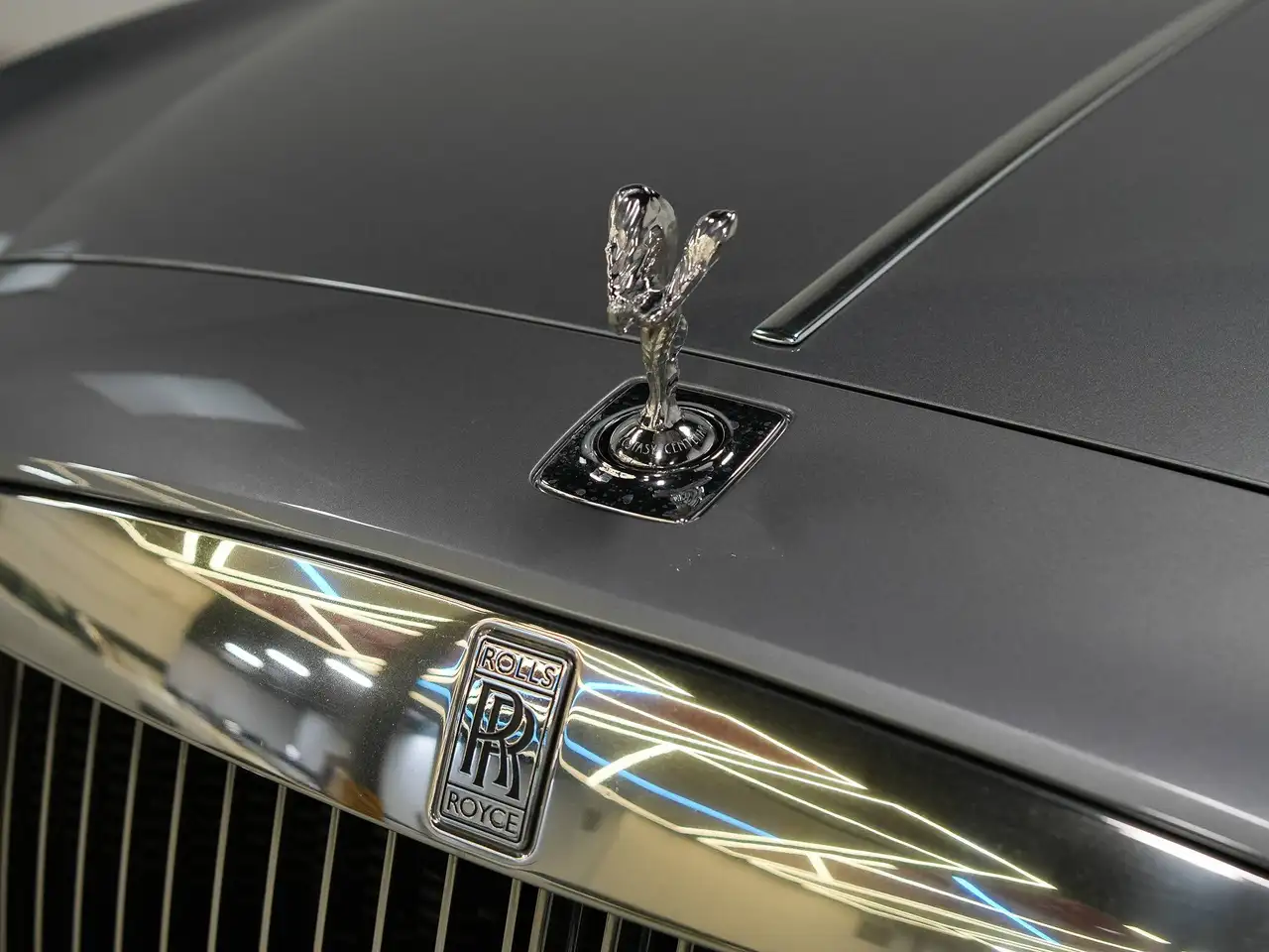 Rolls-Royce Ghost photo Rolls-Royce Ghost