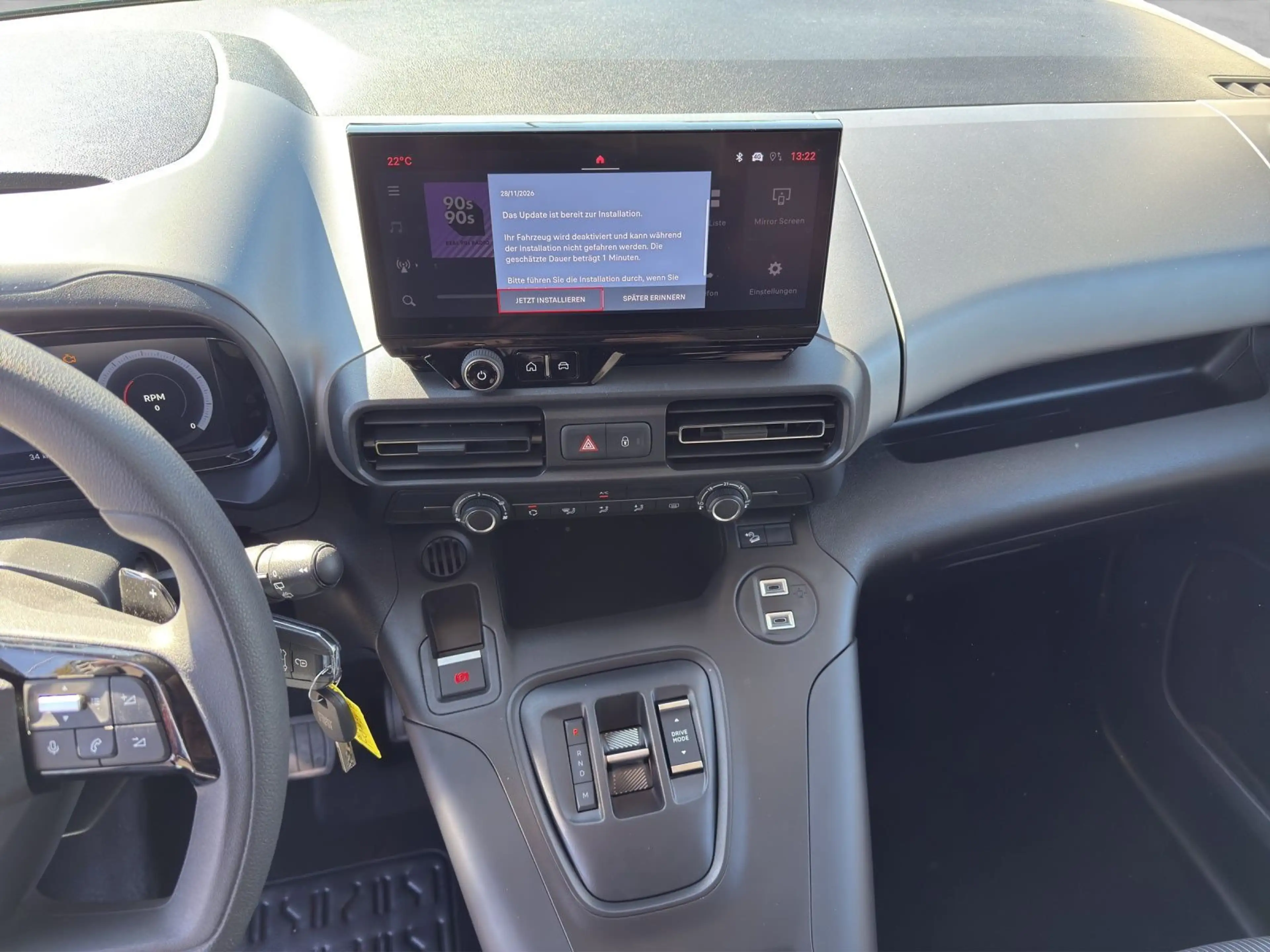 Fiat Qubo L Icon*LED*KLIMA*SHZ*ALU*RADIO* — photo 13